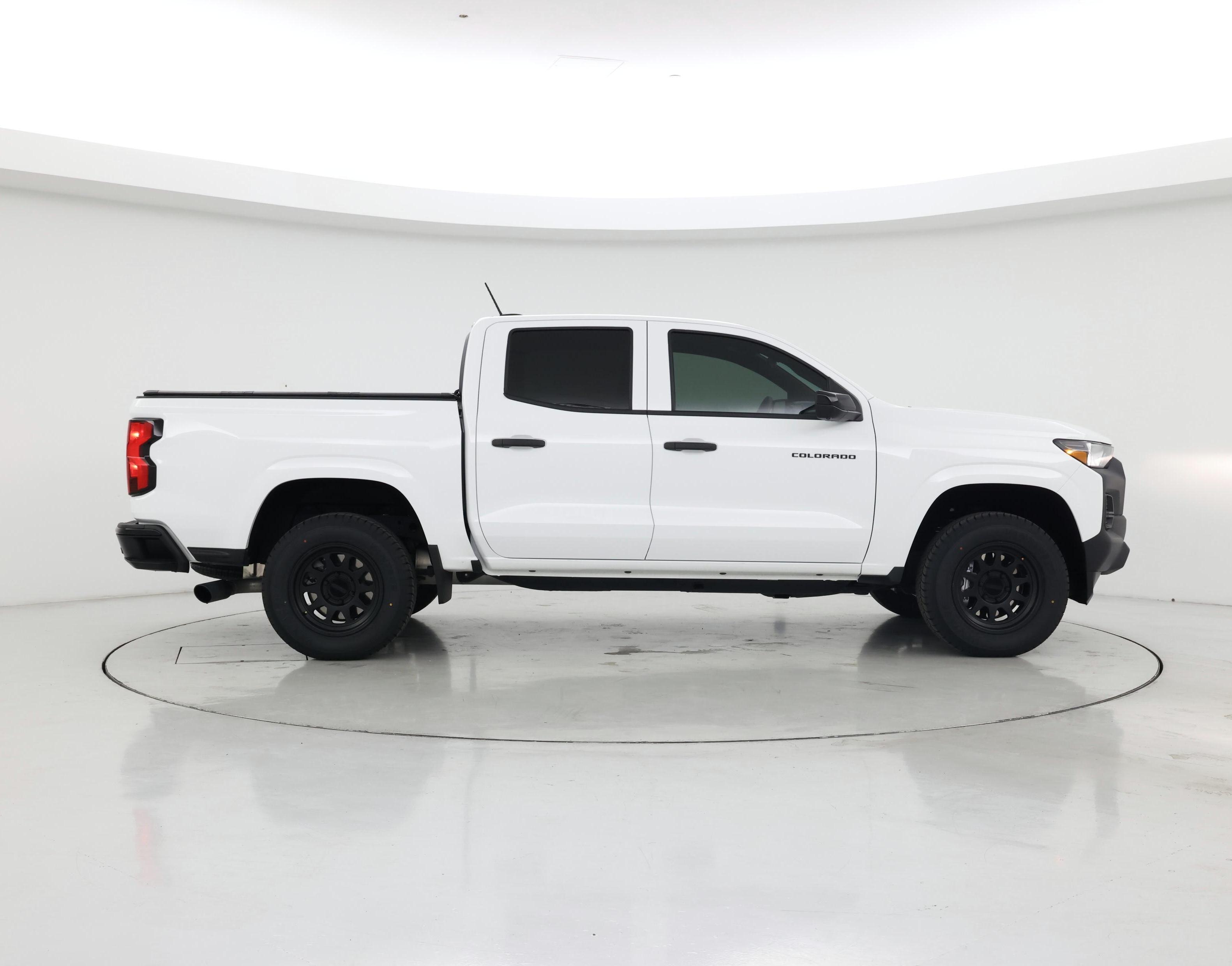 Thumbnail: 2024 Chevrolet Colorado - 7