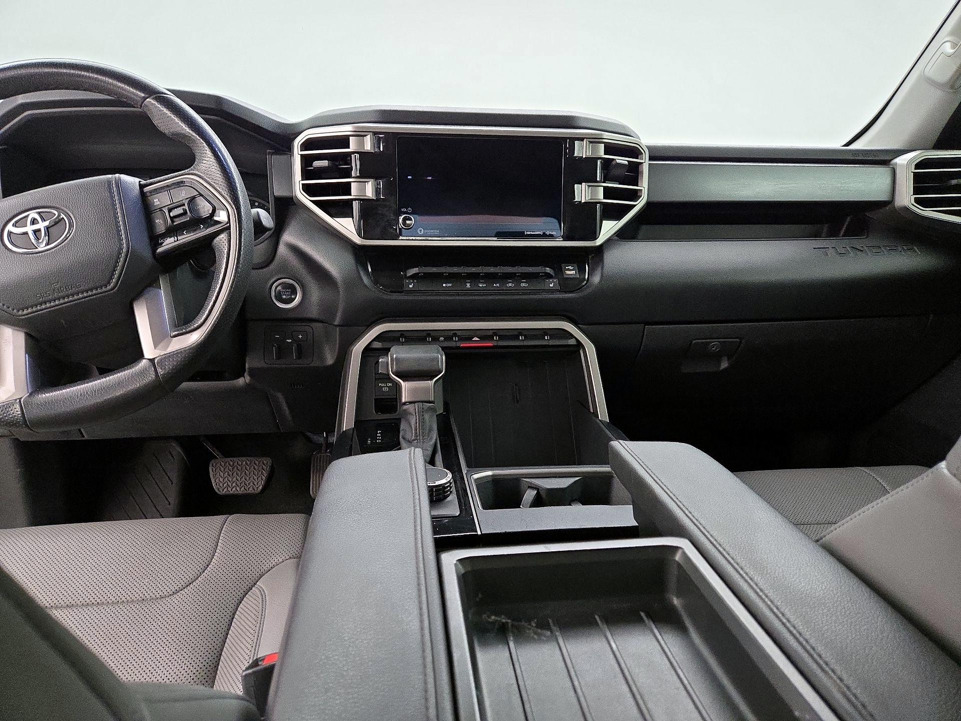 Thumbnail: 2022 Toyota Tundra - 9