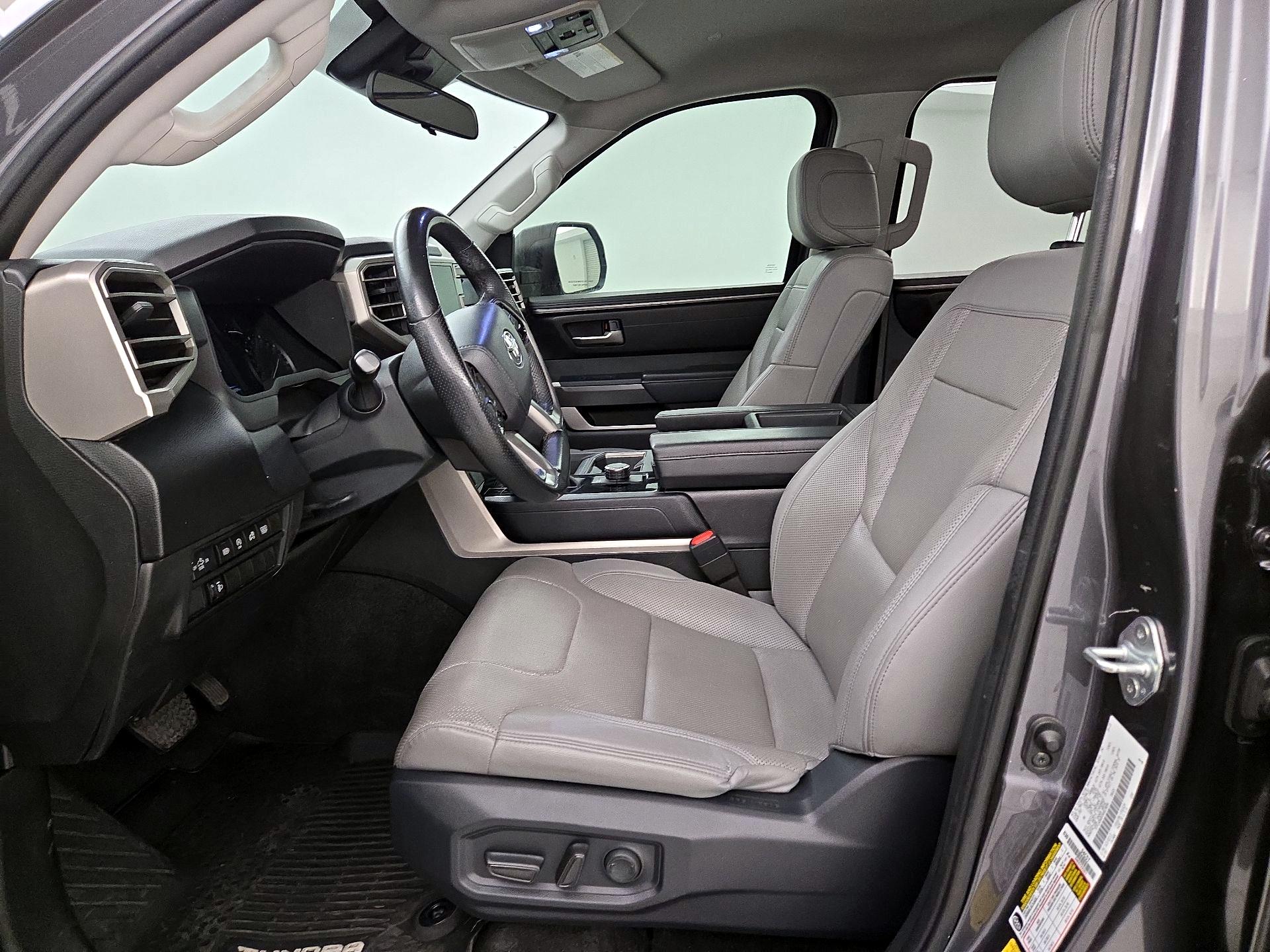 Thumbnail: 2022 Toyota Tundra - 11