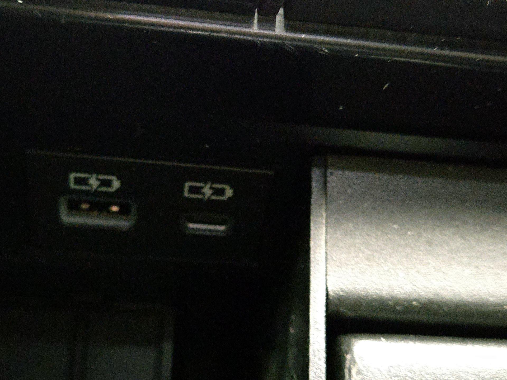 Thumbnail: 2022 Toyota Tundra - 19