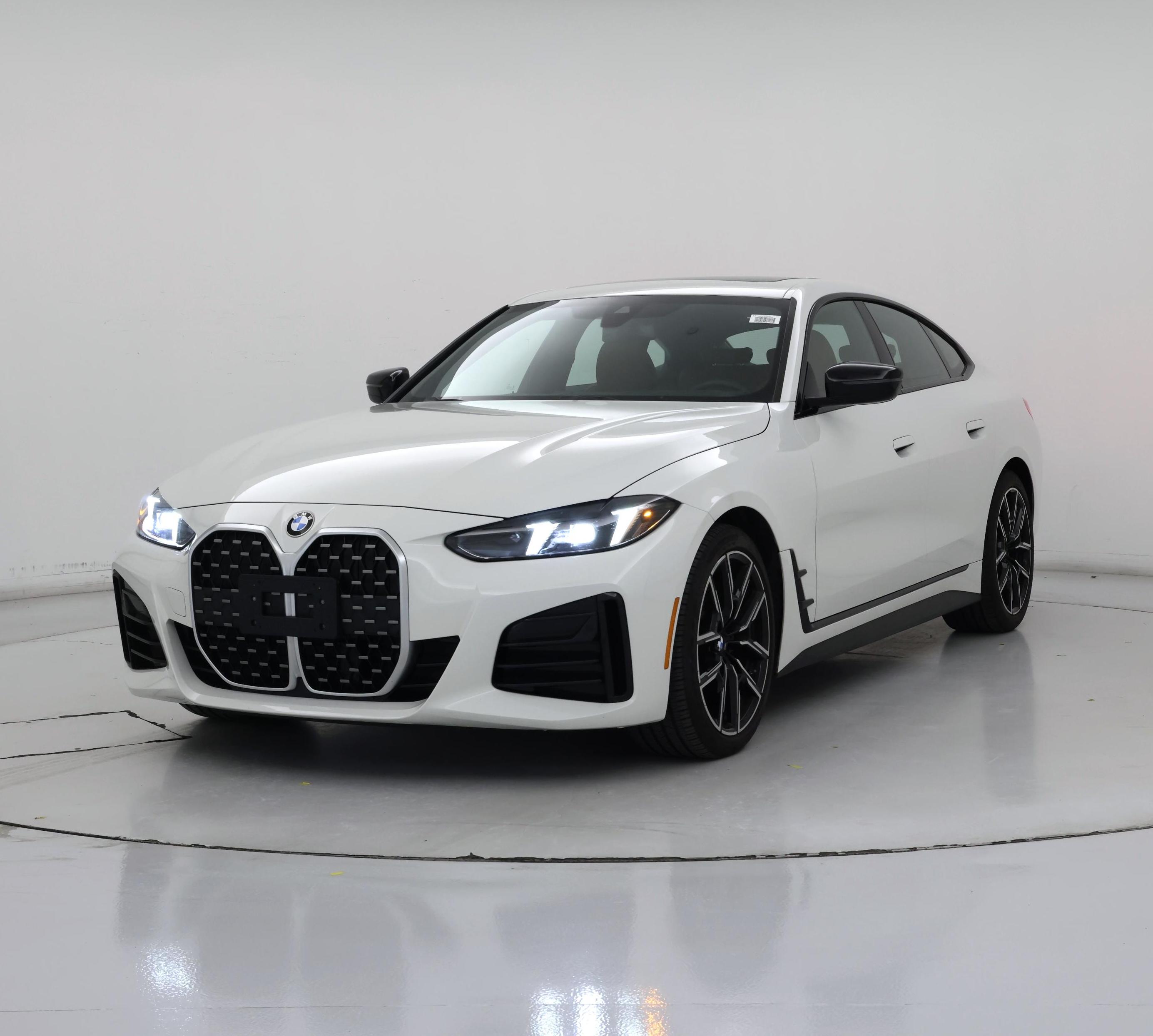 Thumbnail: 2025 BMW 4 Series - 4