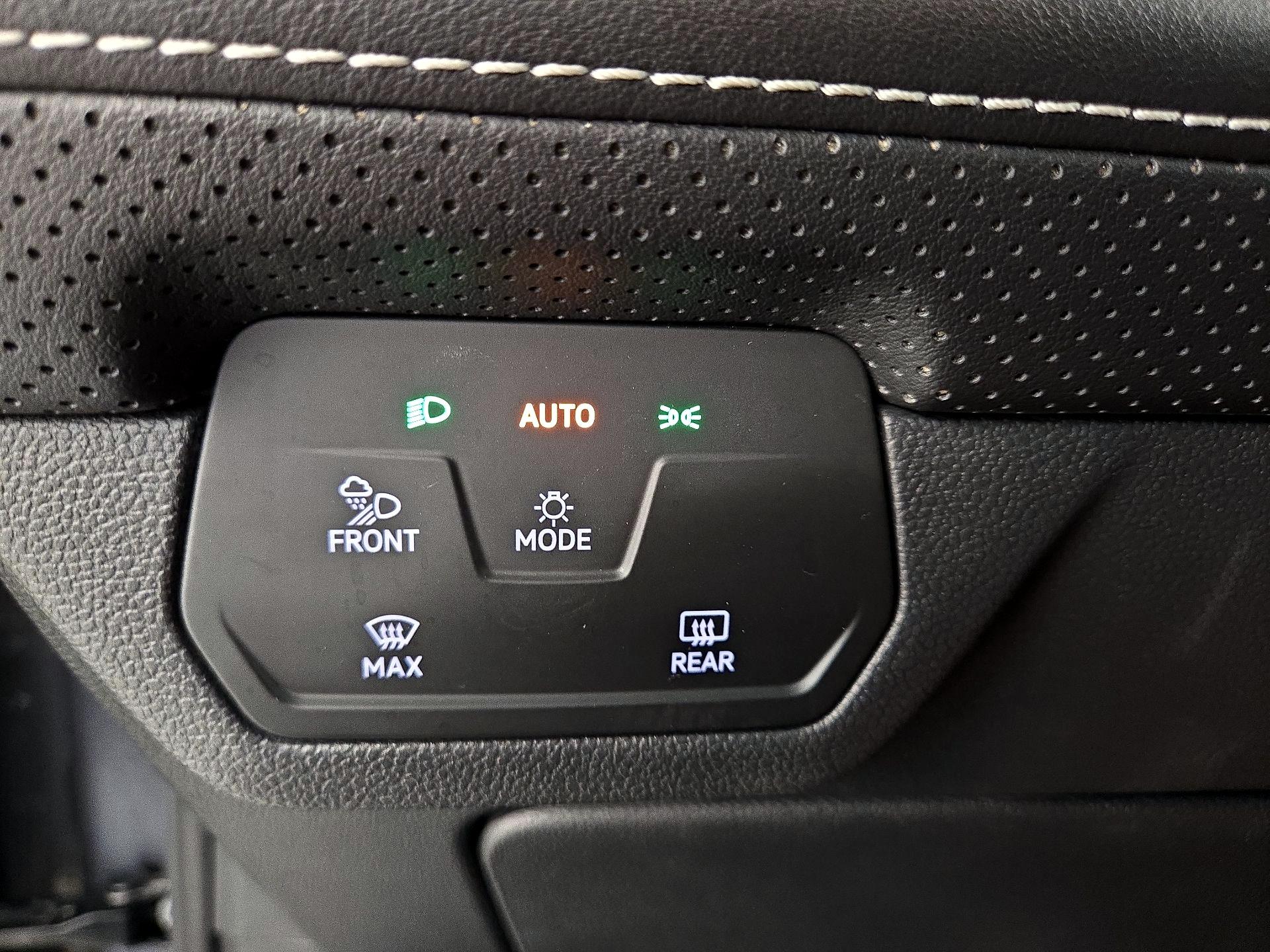 Thumbnail: 2024 Volkswagen Atlas - 13