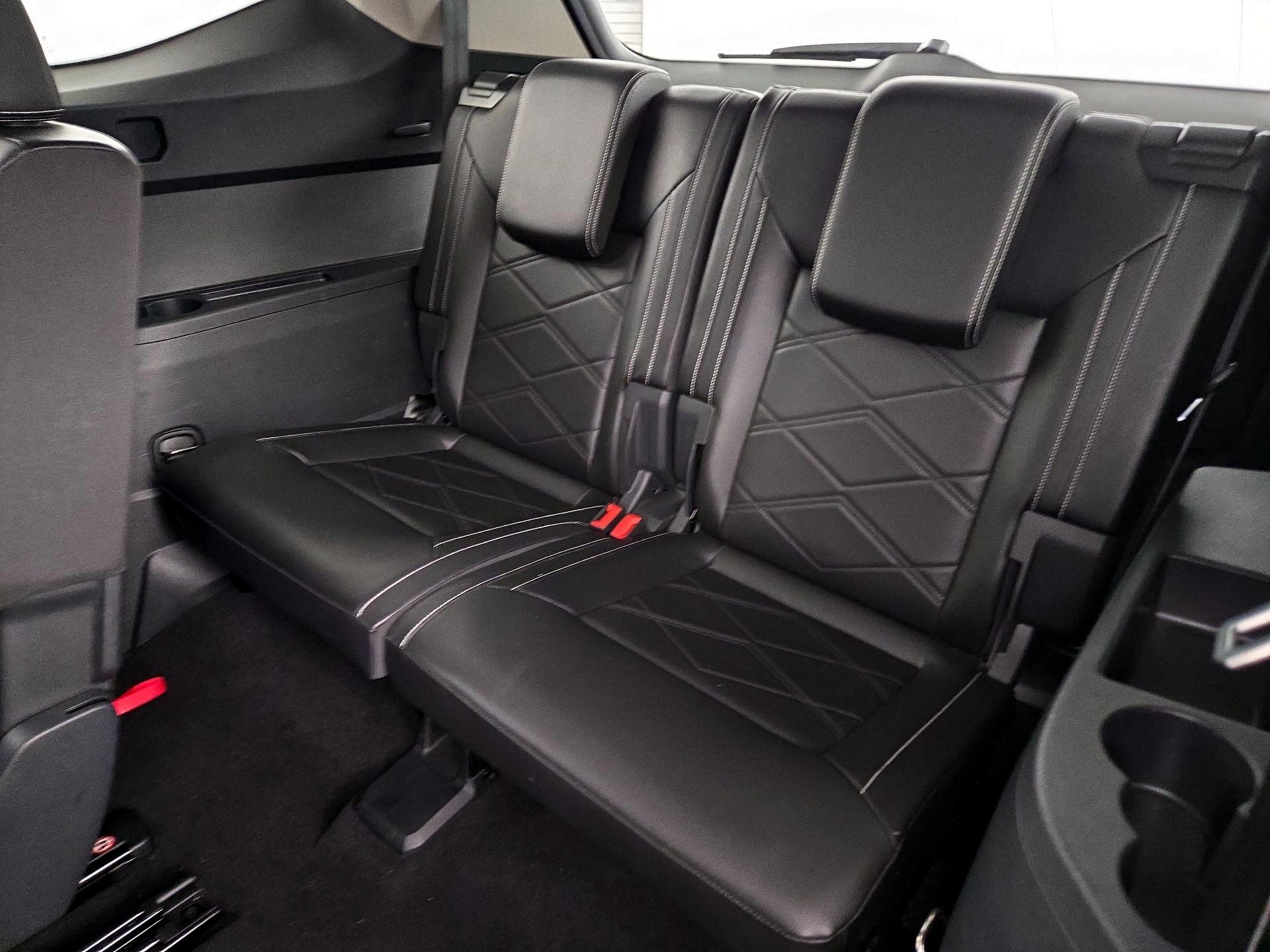 Thumbnail: 2024 Volkswagen Atlas - 20