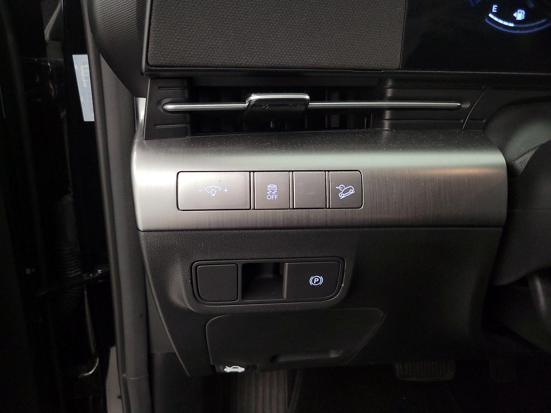 Thumbnail: 2024 Hyundai Kona - 13