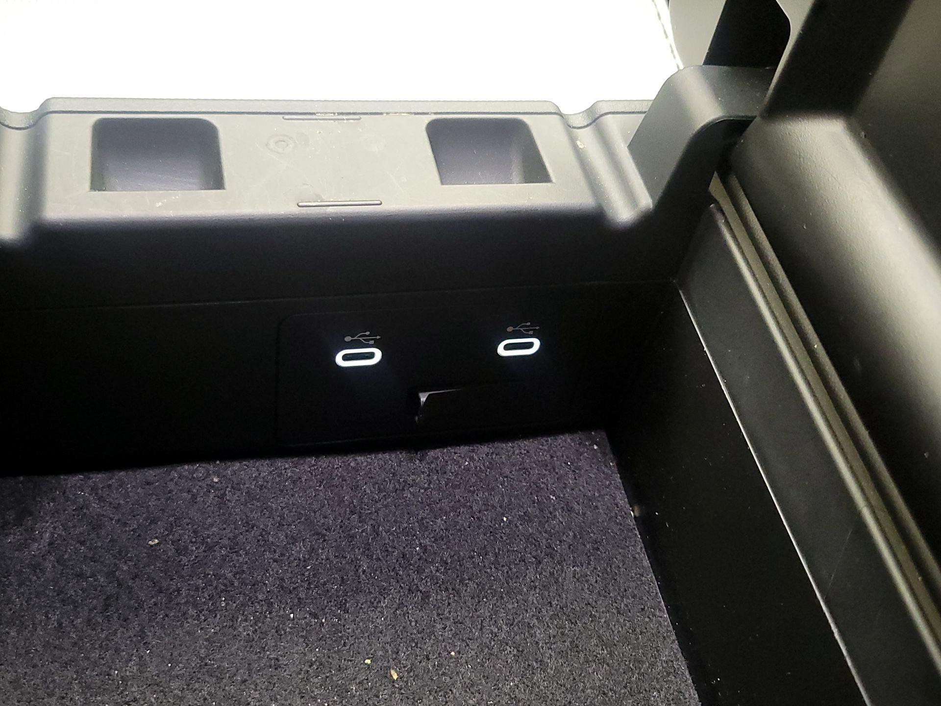 Thumbnail: 2024 Mazda CX-90 - 18