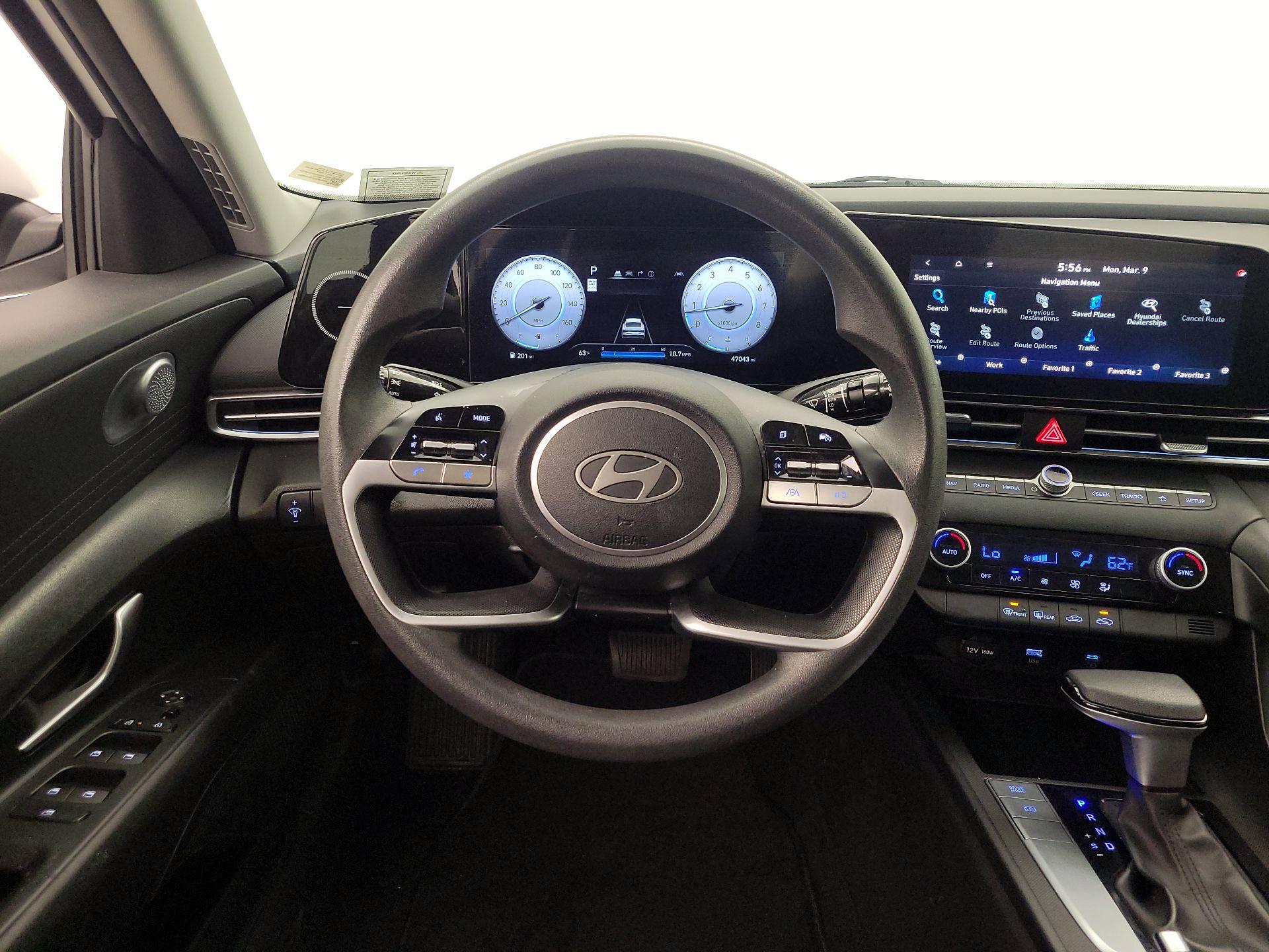 Thumbnail: 2024 Hyundai Elantra - 10