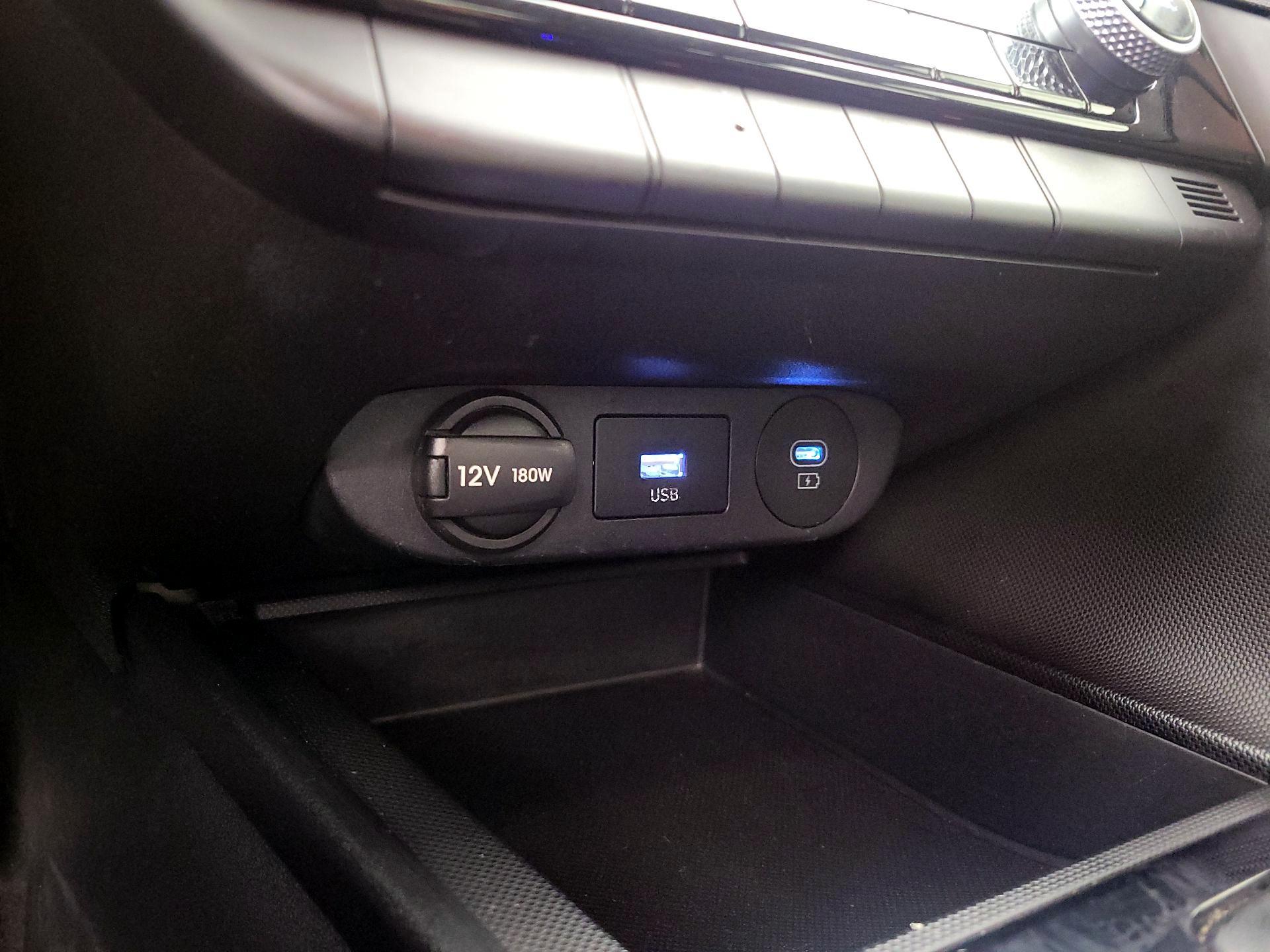 Thumbnail: 2024 Hyundai Elantra - 19