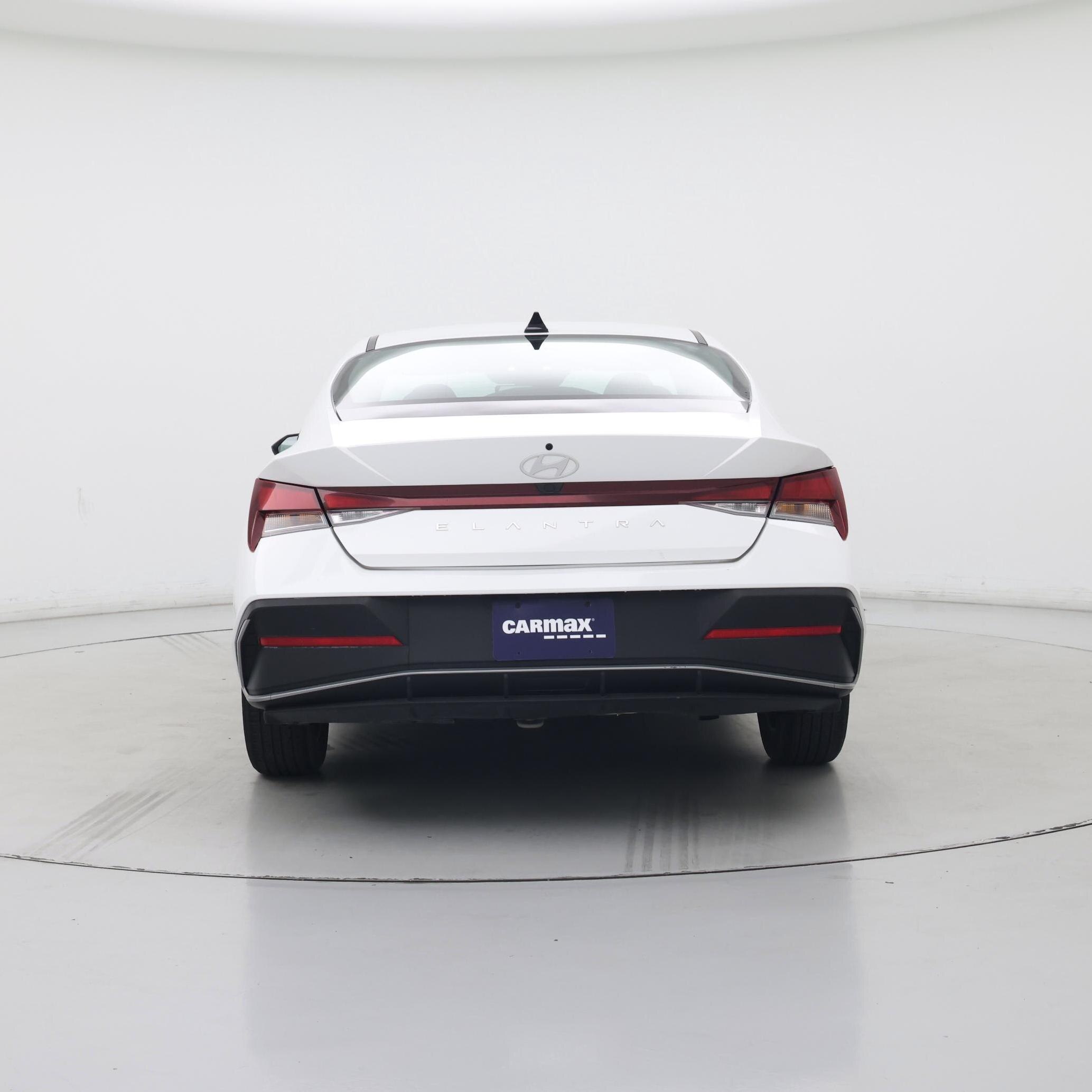 Thumbnail: 2024 Hyundai Elantra - 6