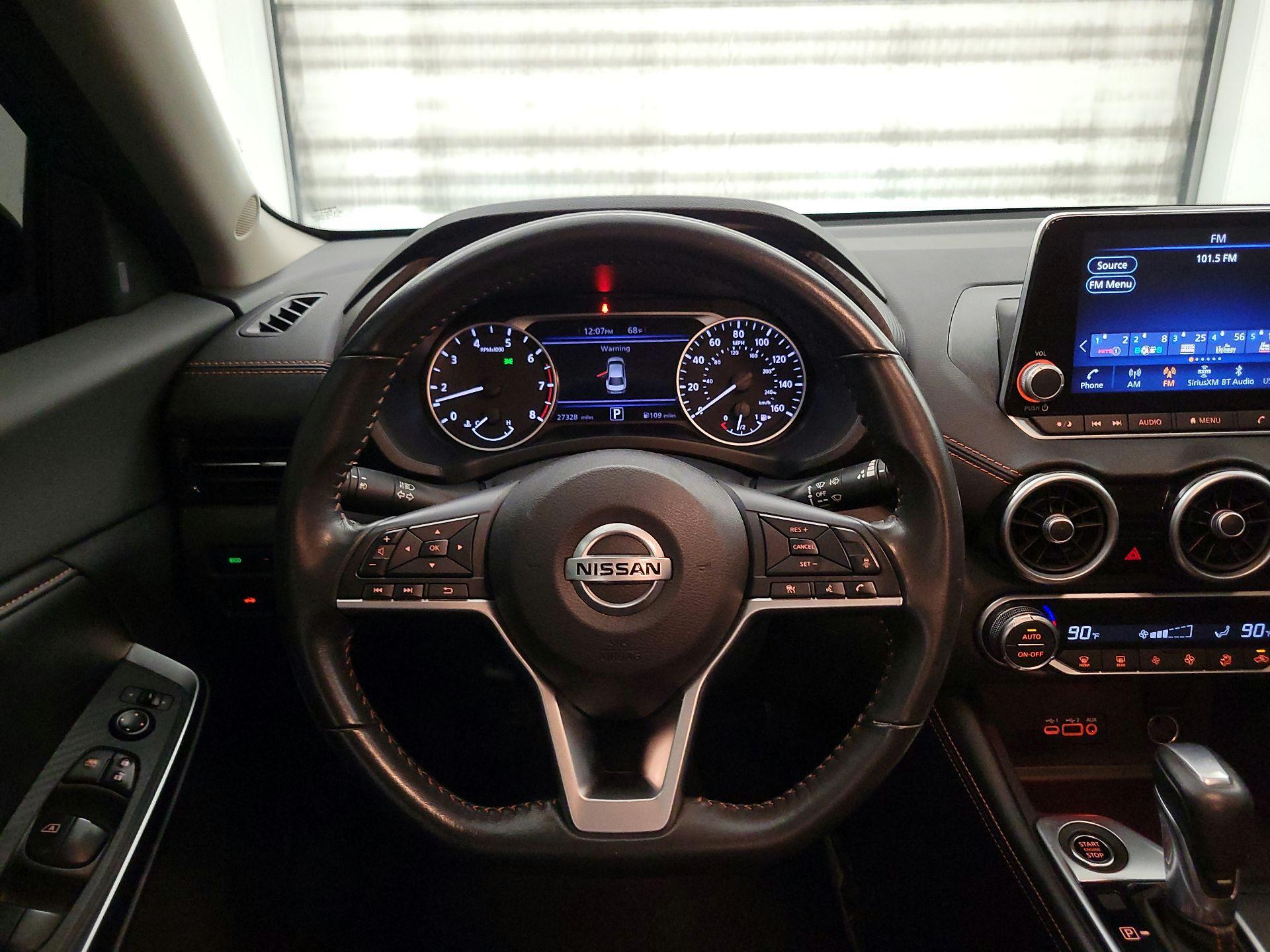 Thumbnail: 2022 Nissan Sentra - 10