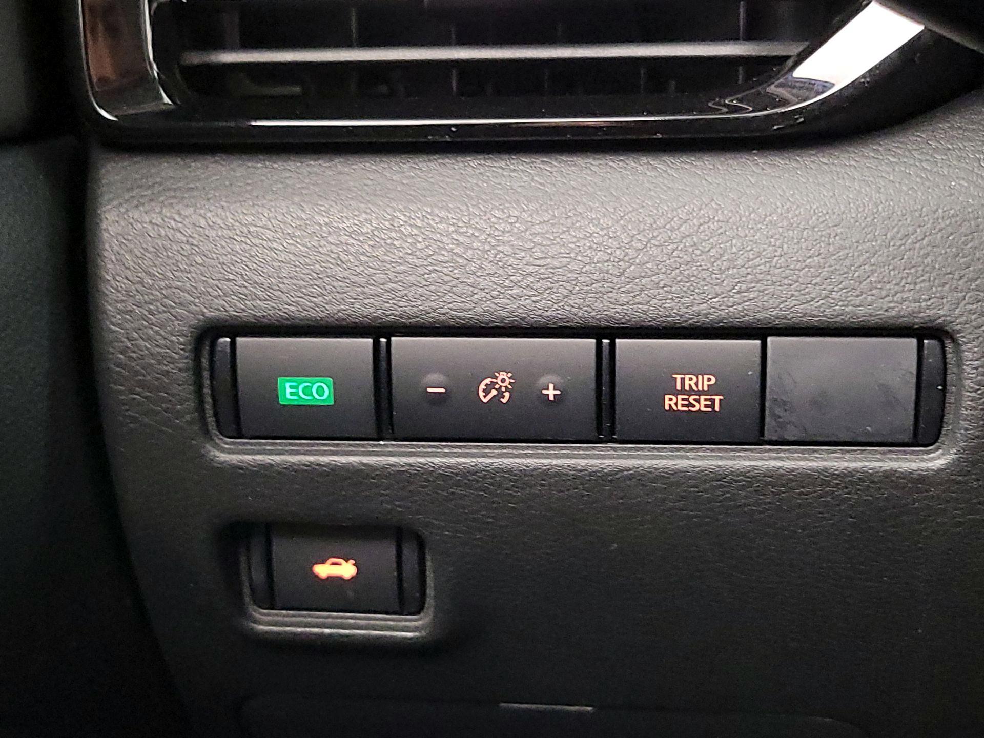 Thumbnail: 2022 Nissan Sentra - 13