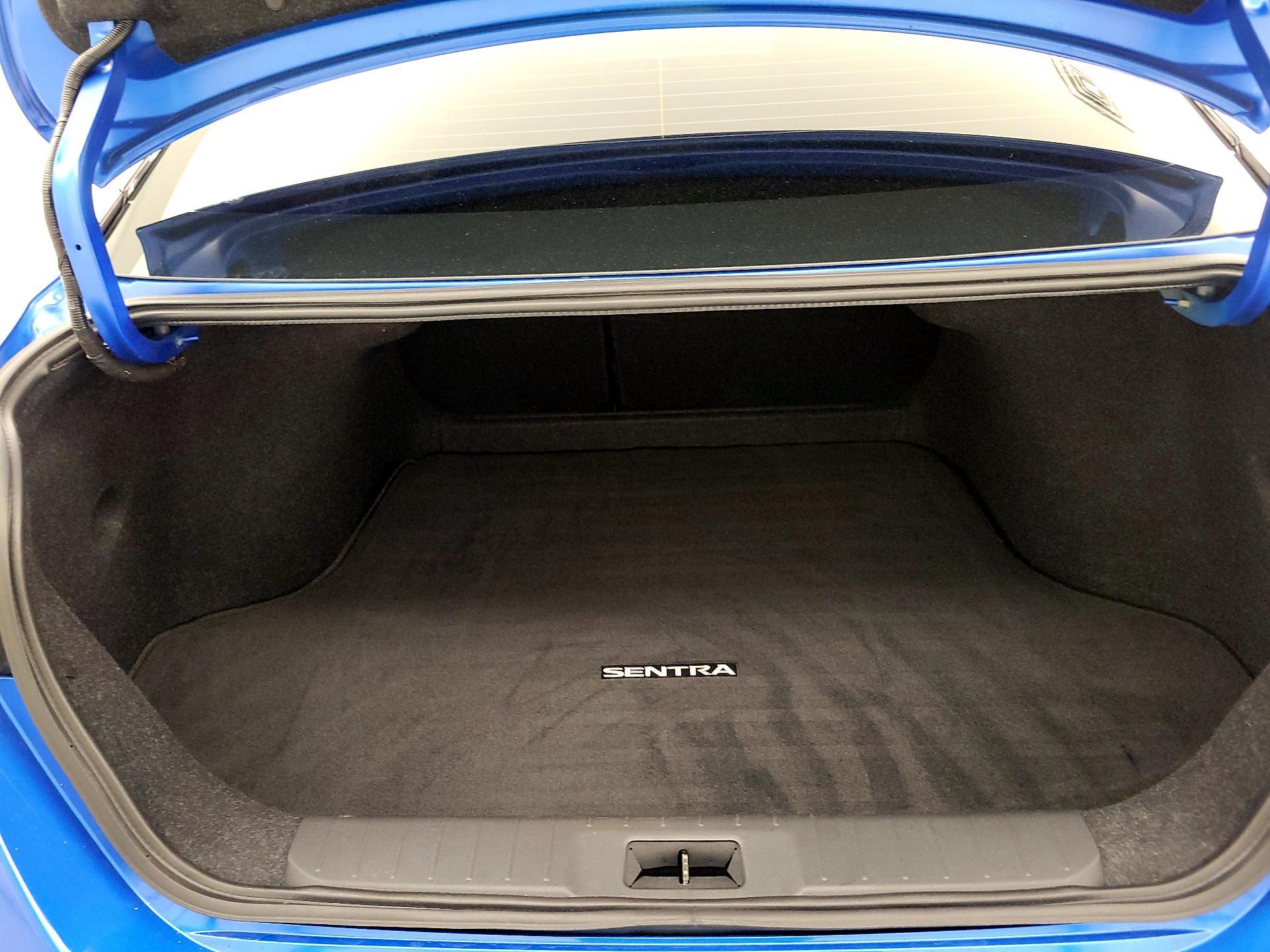 Thumbnail: 2022 Nissan Sentra - 20