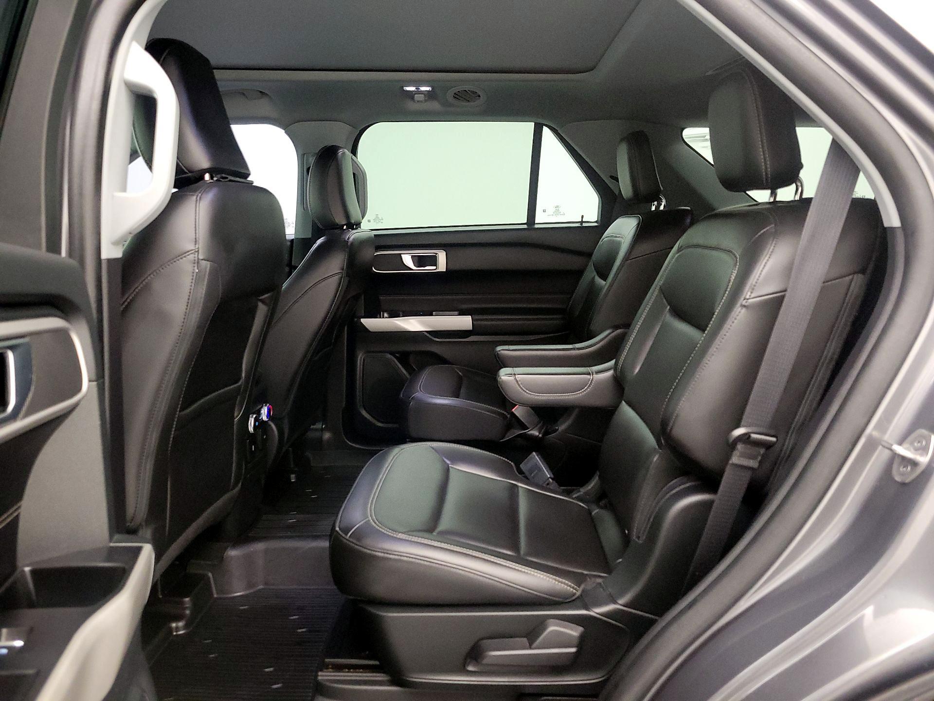 Thumbnail: 2022 Ford Explorer - 20