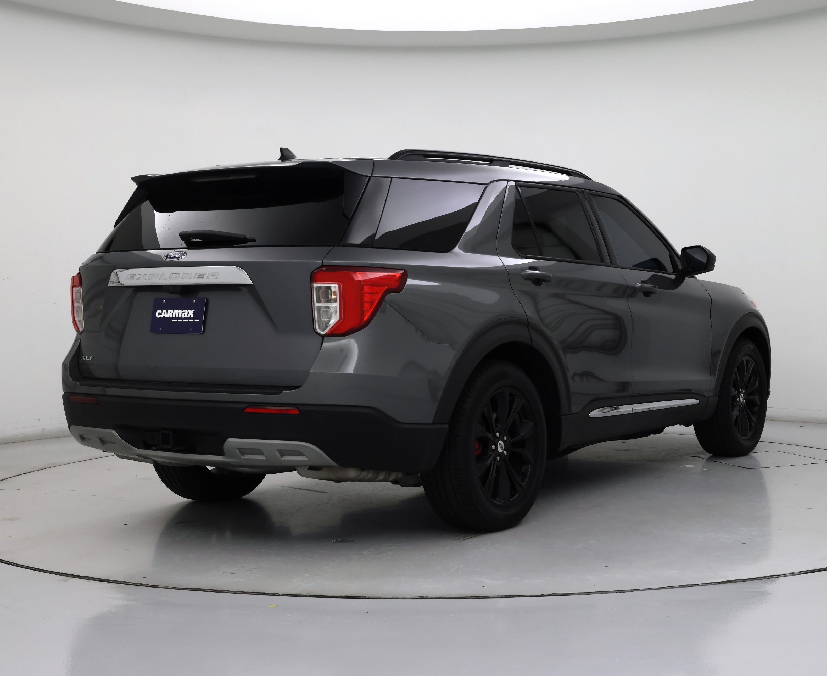 Thumbnail: 2022 Ford Explorer - 8