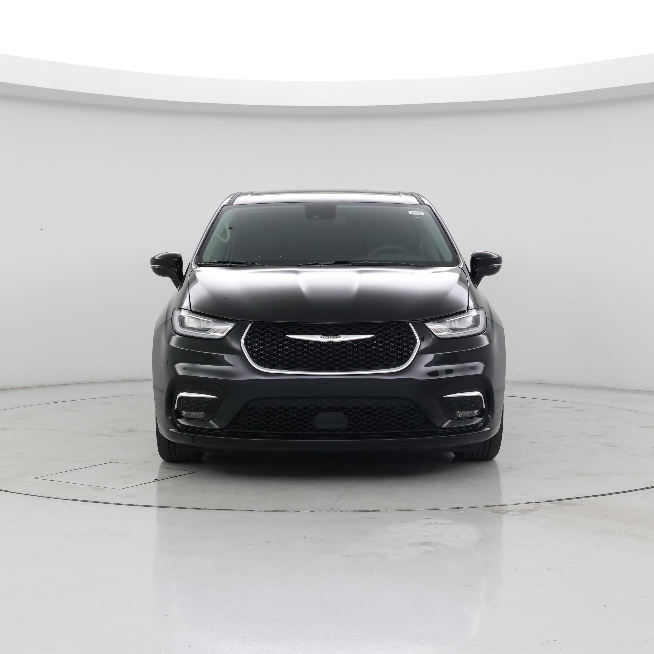 Thumbnail: 2024 Chrysler Pacifica - 5