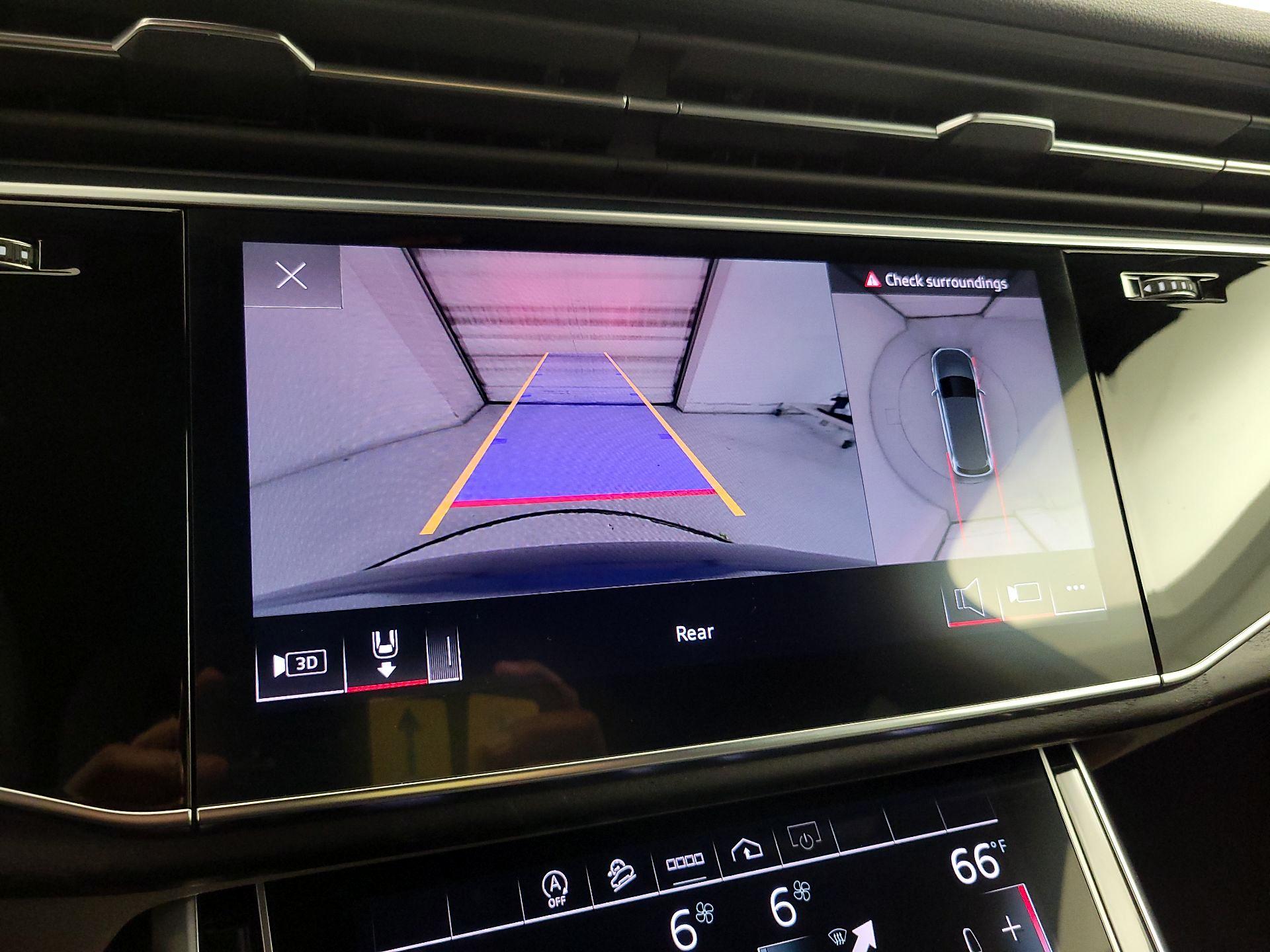 Thumbnail: 2022 Audi Q7 - 15