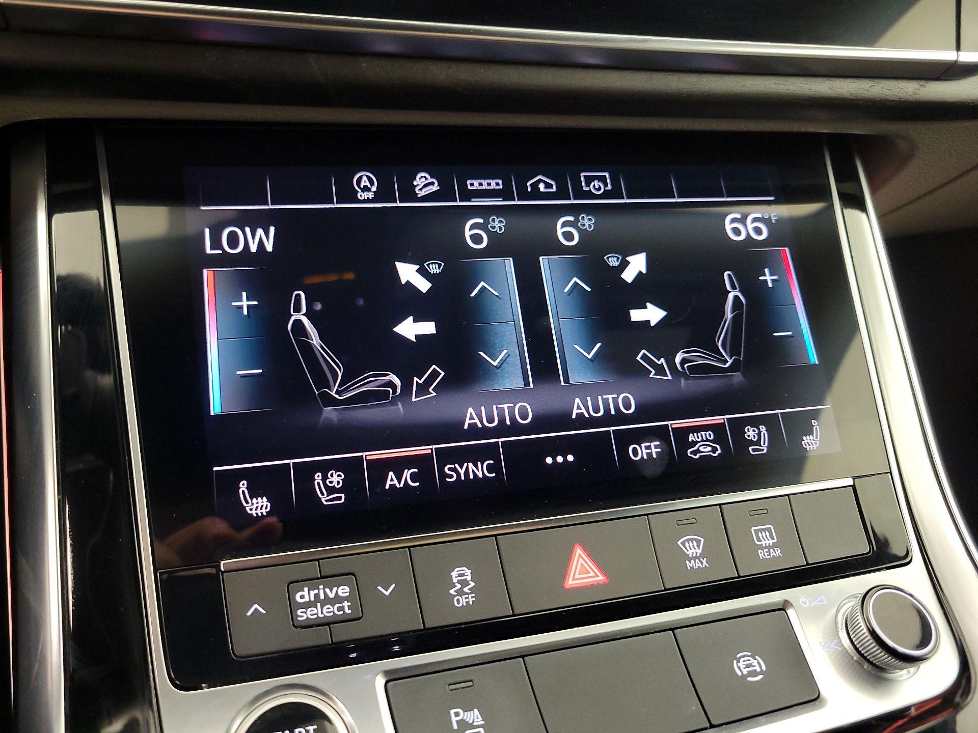 Thumbnail: 2022 Audi Q7 - 17