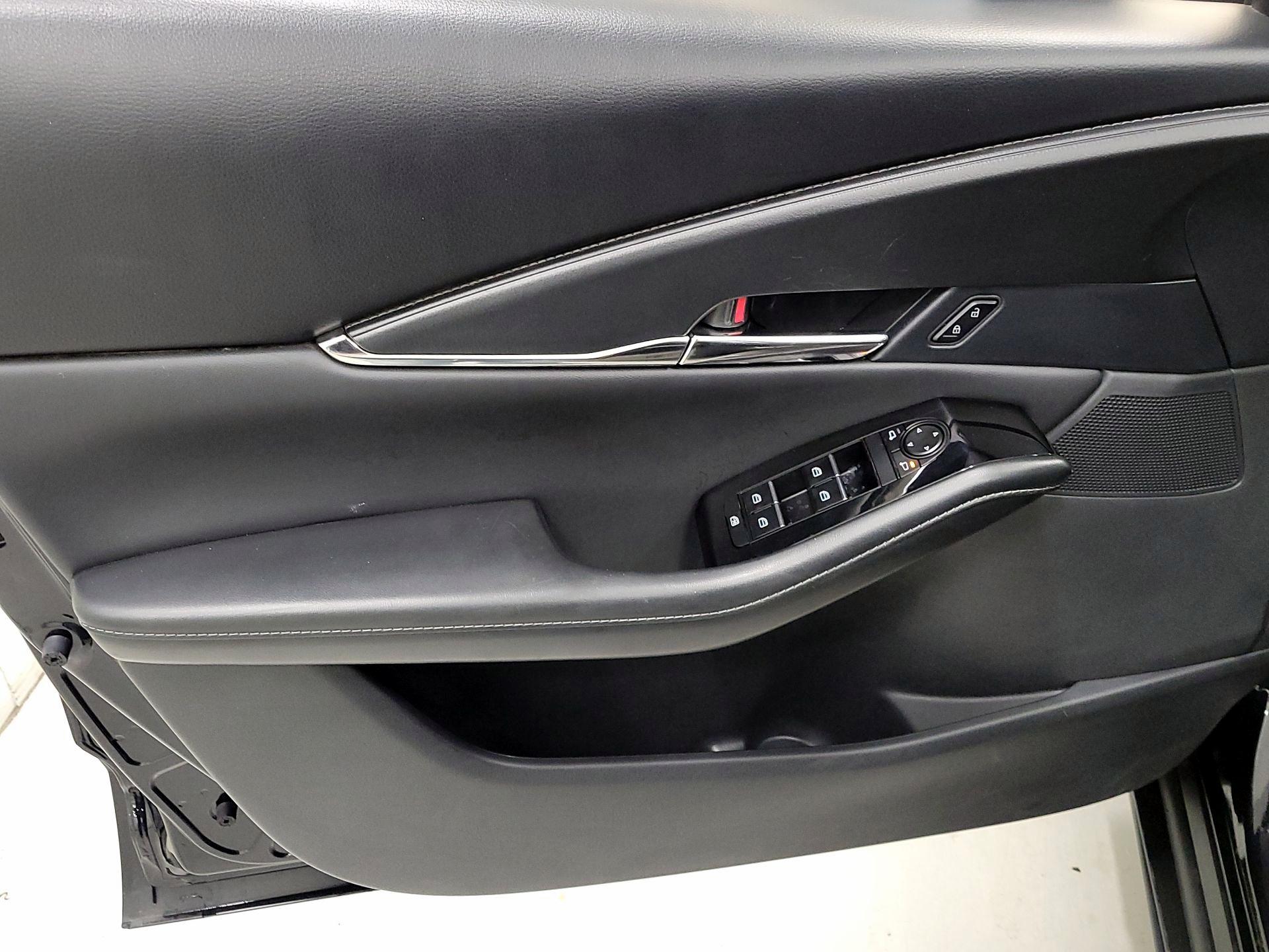 Thumbnail: 2025 Mazda CX-30 - 12