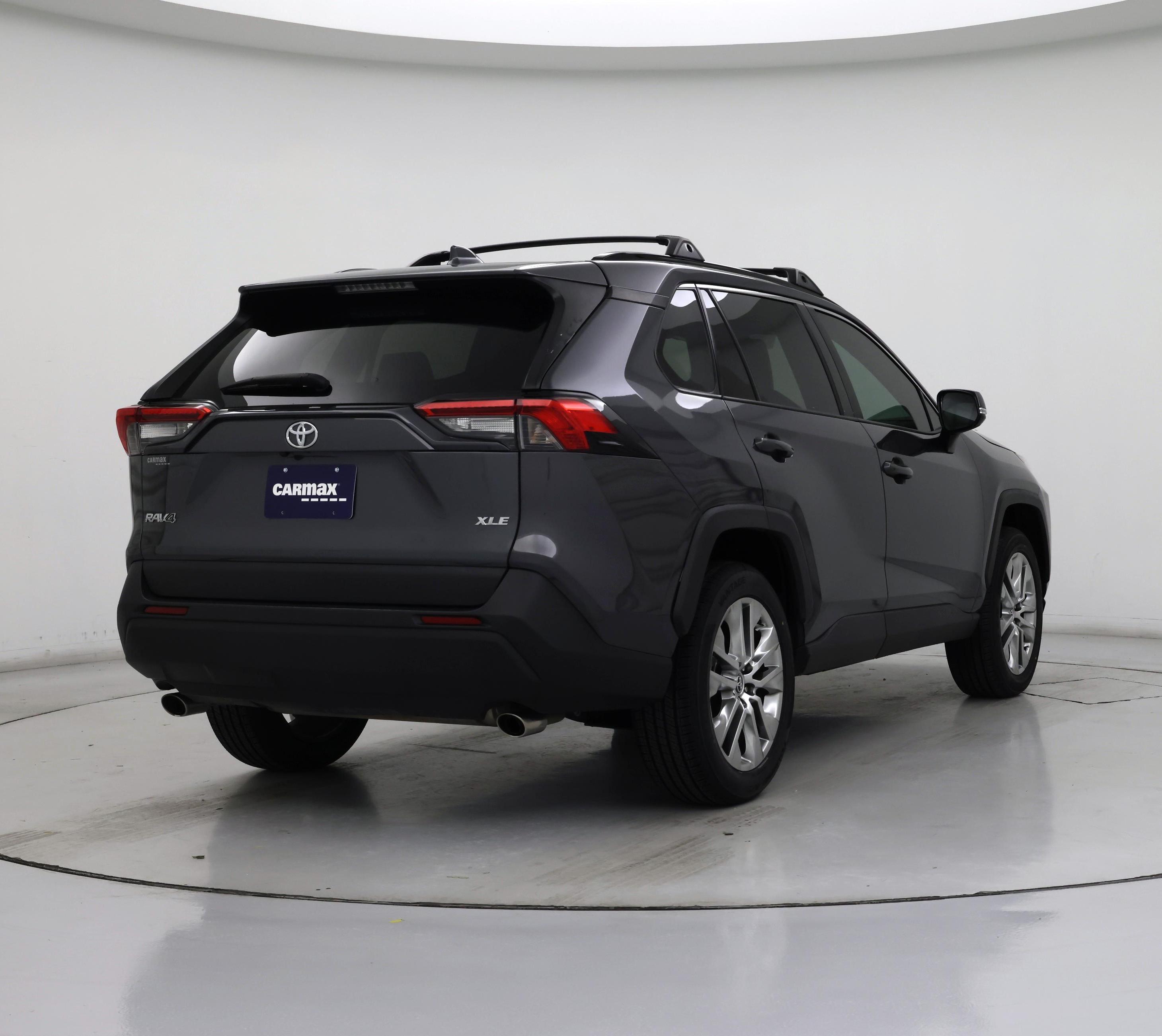 Thumbnail: 2020 Toyota RAV4 - 8