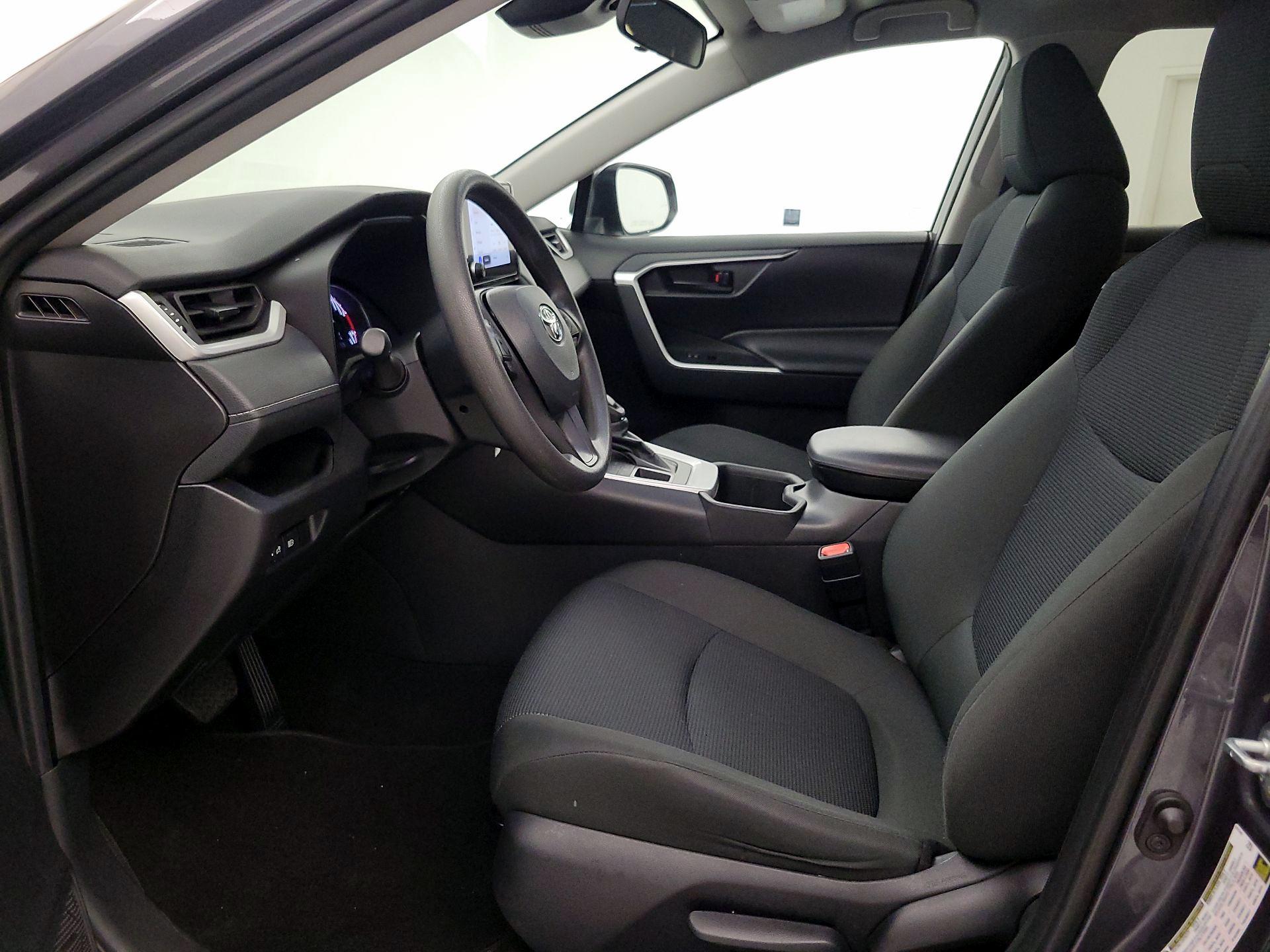 Thumbnail: 2024 Toyota RAV4 - 11