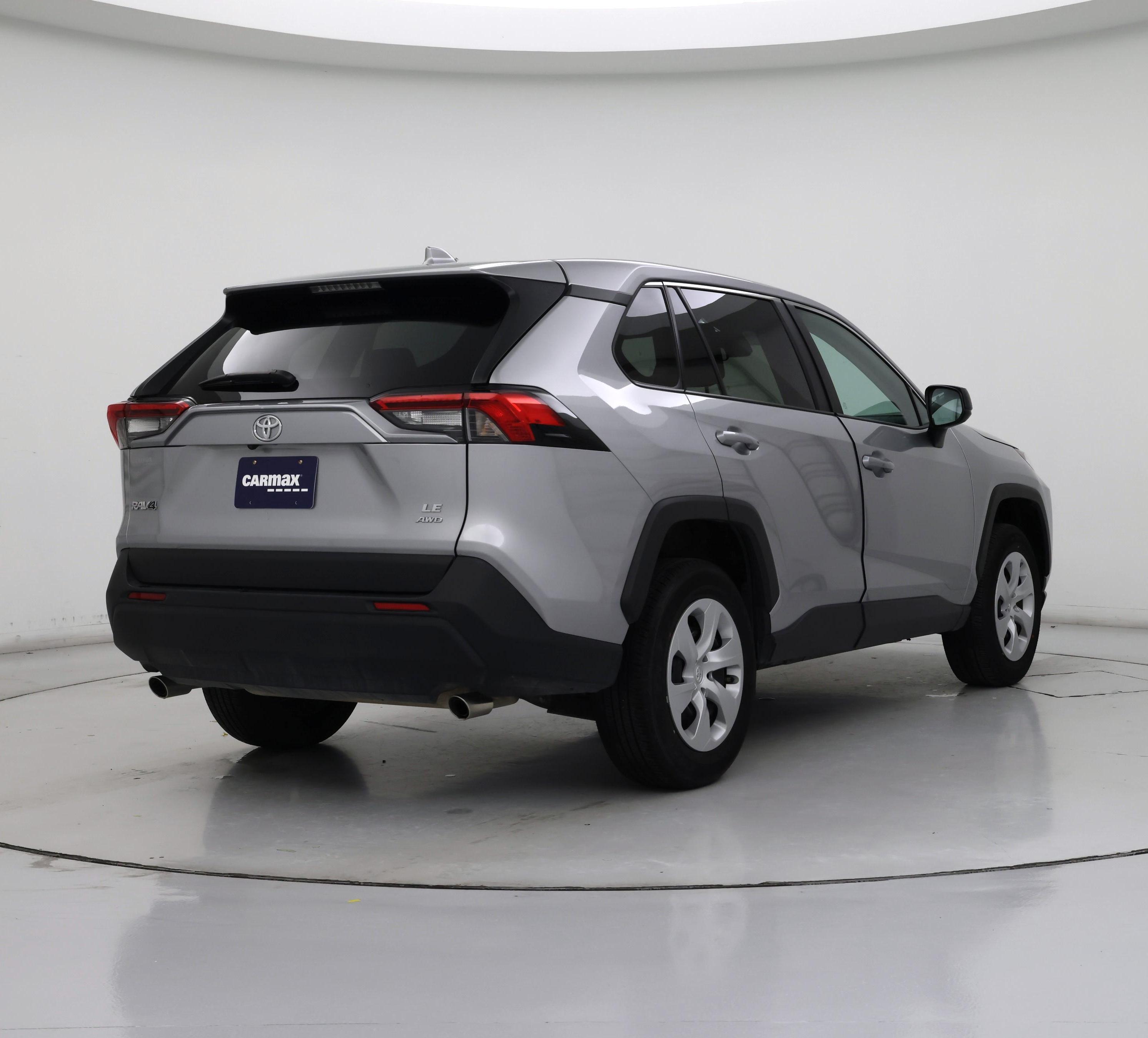 Thumbnail: 2025 Toyota RAV4 - 8