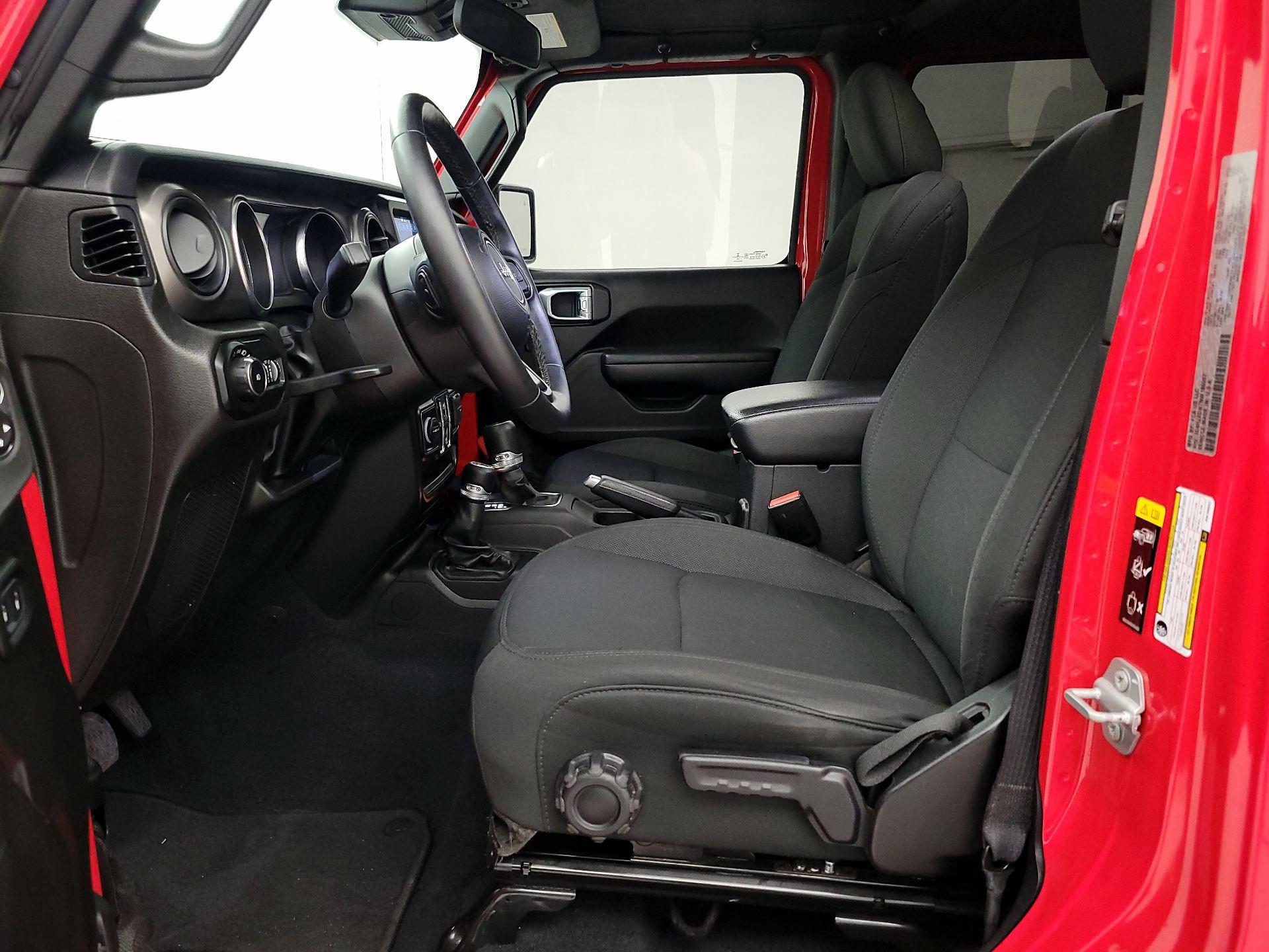 Thumbnail: 2022 Jeep Wrangler - 11