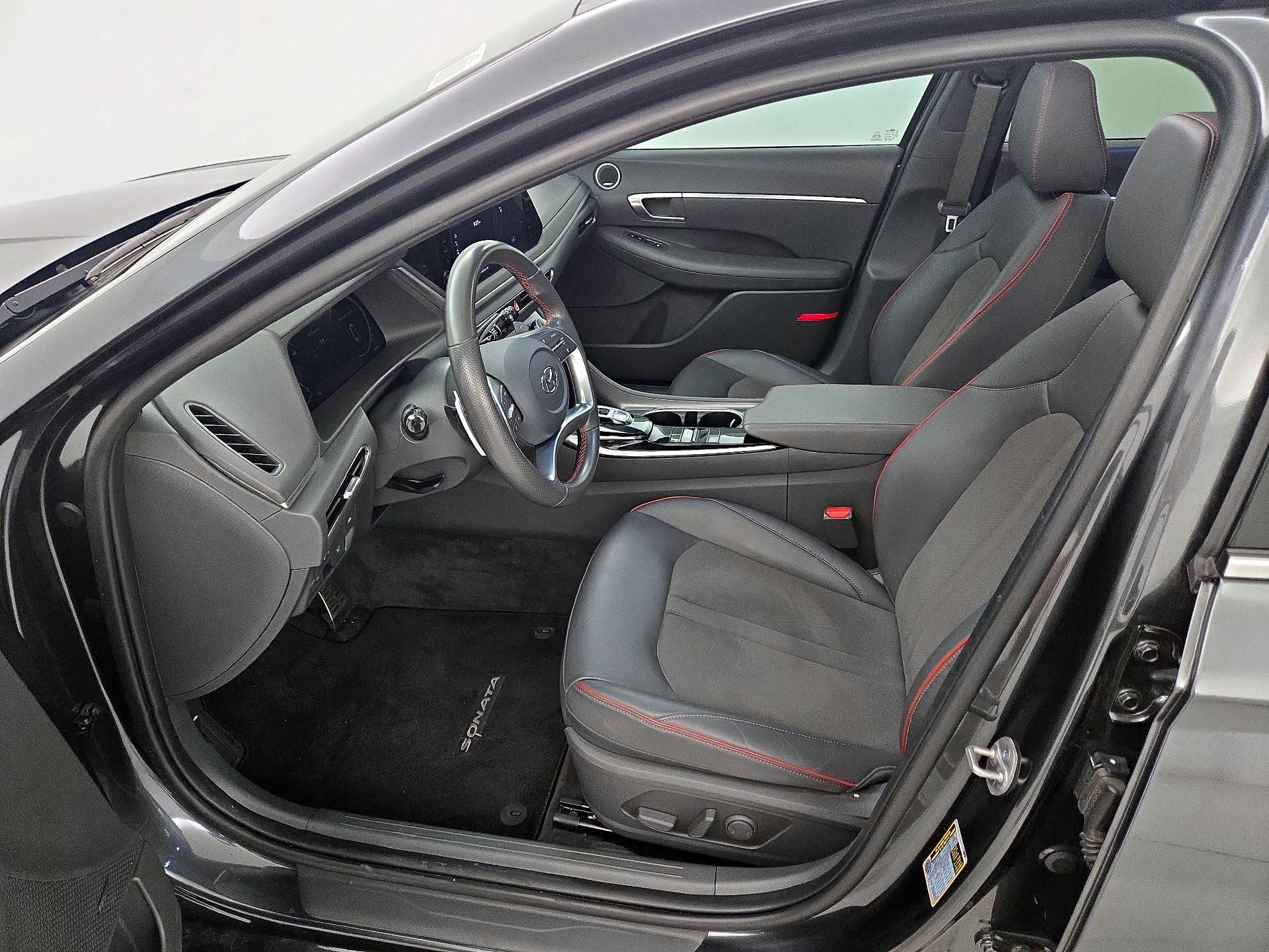 Thumbnail: 2023 Hyundai Sonata - 11