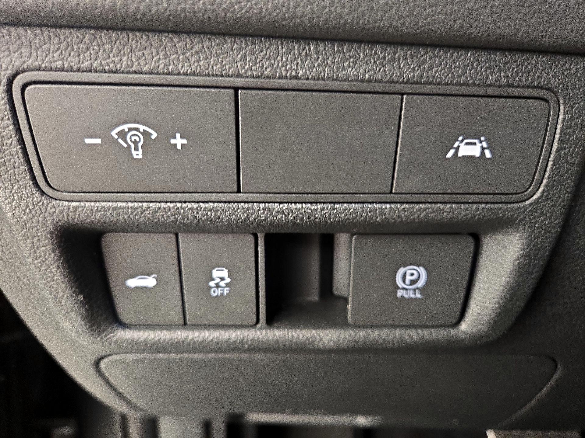 Thumbnail: 2023 Hyundai Sonata - 13