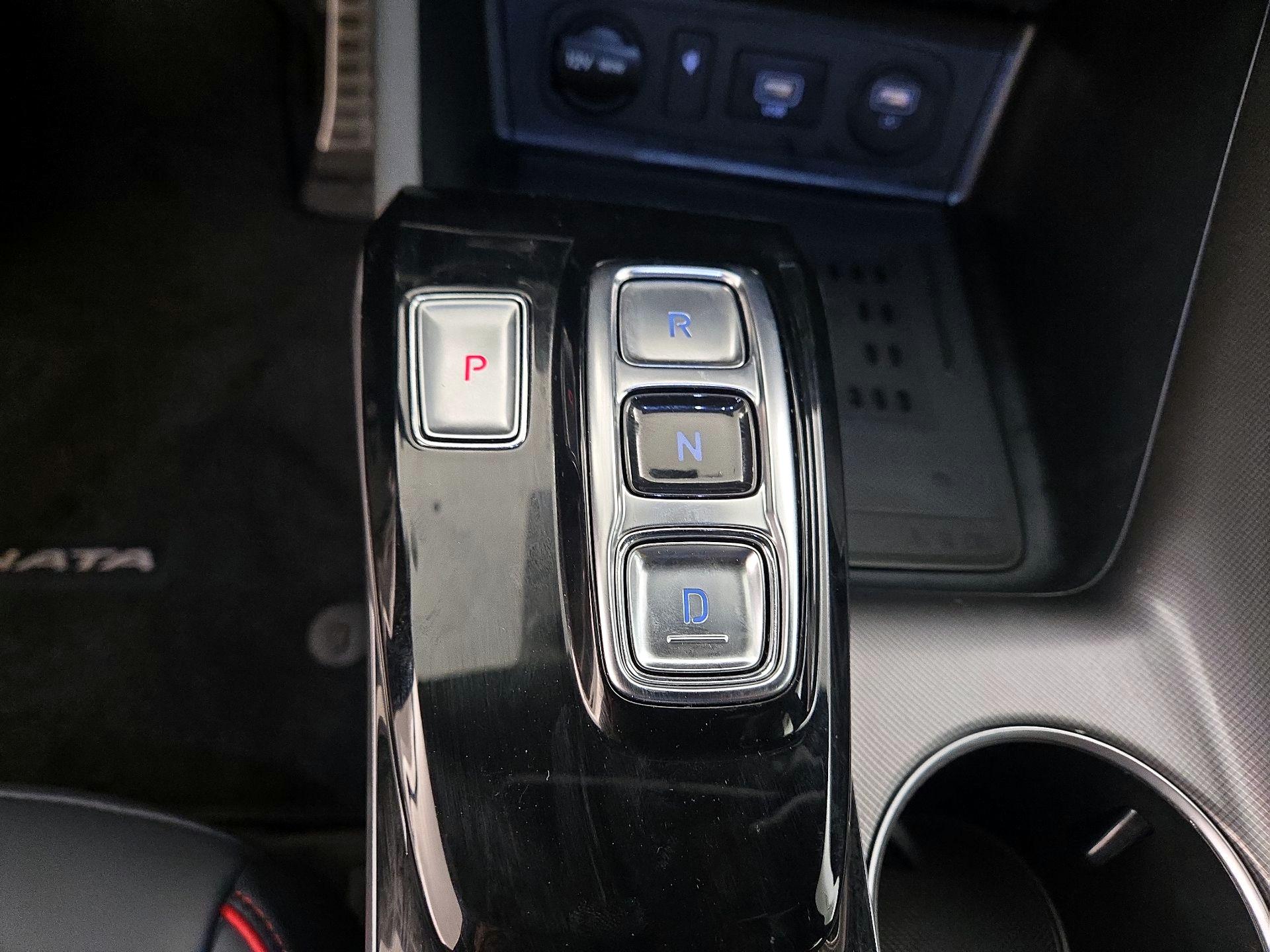 Thumbnail: 2023 Hyundai Sonata - 18