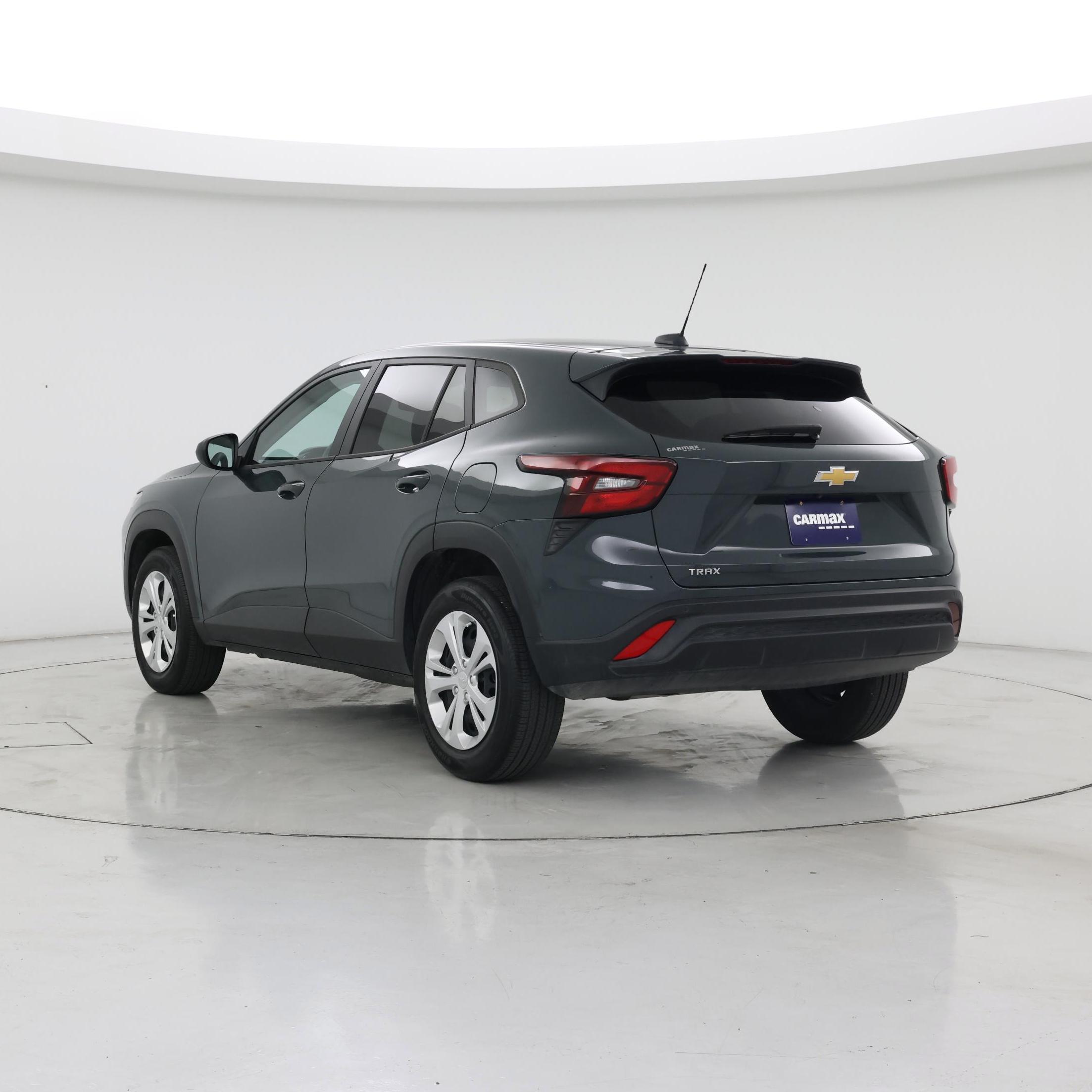 Thumbnail: 2025 Chevrolet Trax - 2