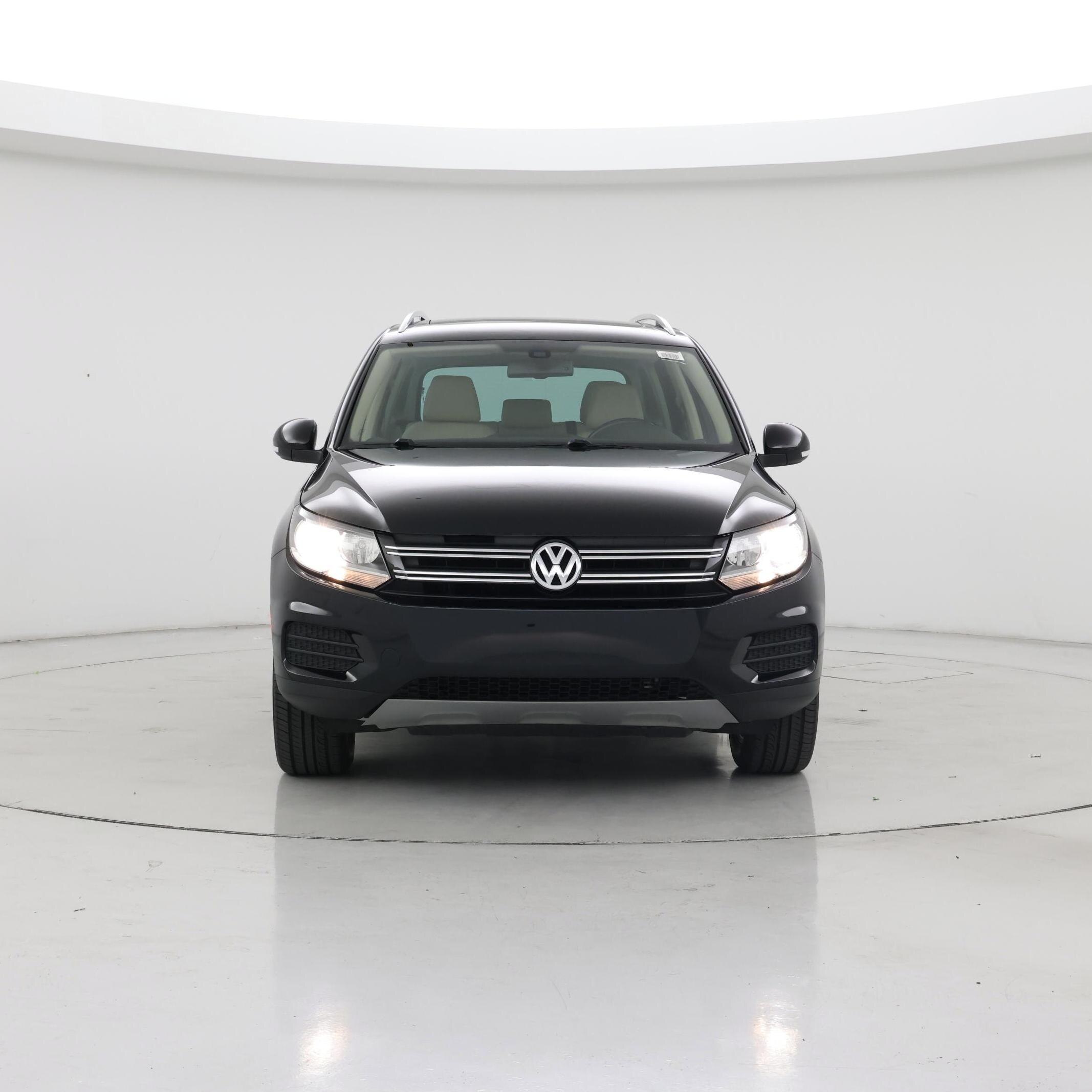 Thumbnail: 2017 Volkswagen Tiguan - 5