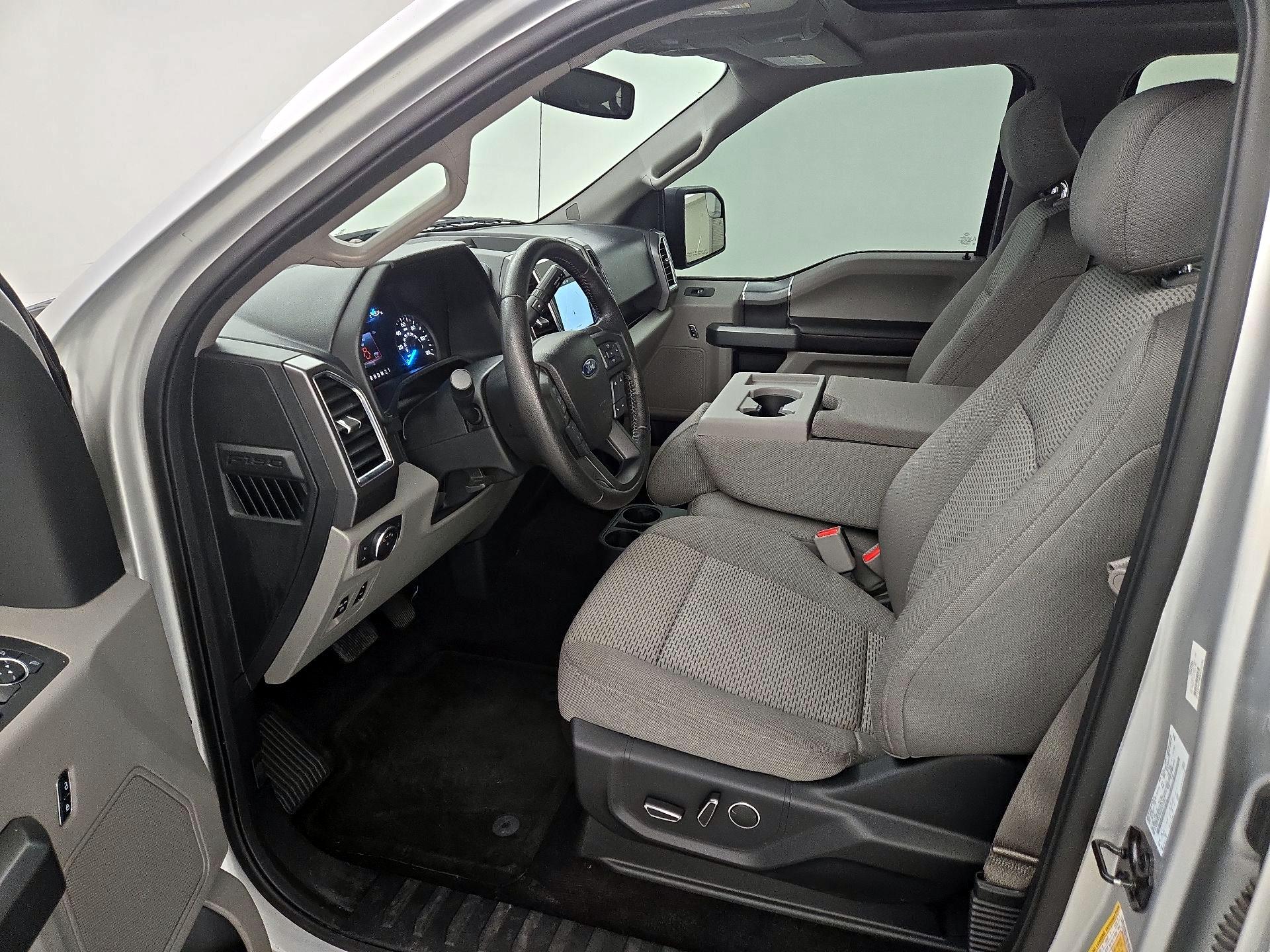 Thumbnail: 2016 Ford F-150 - 11
