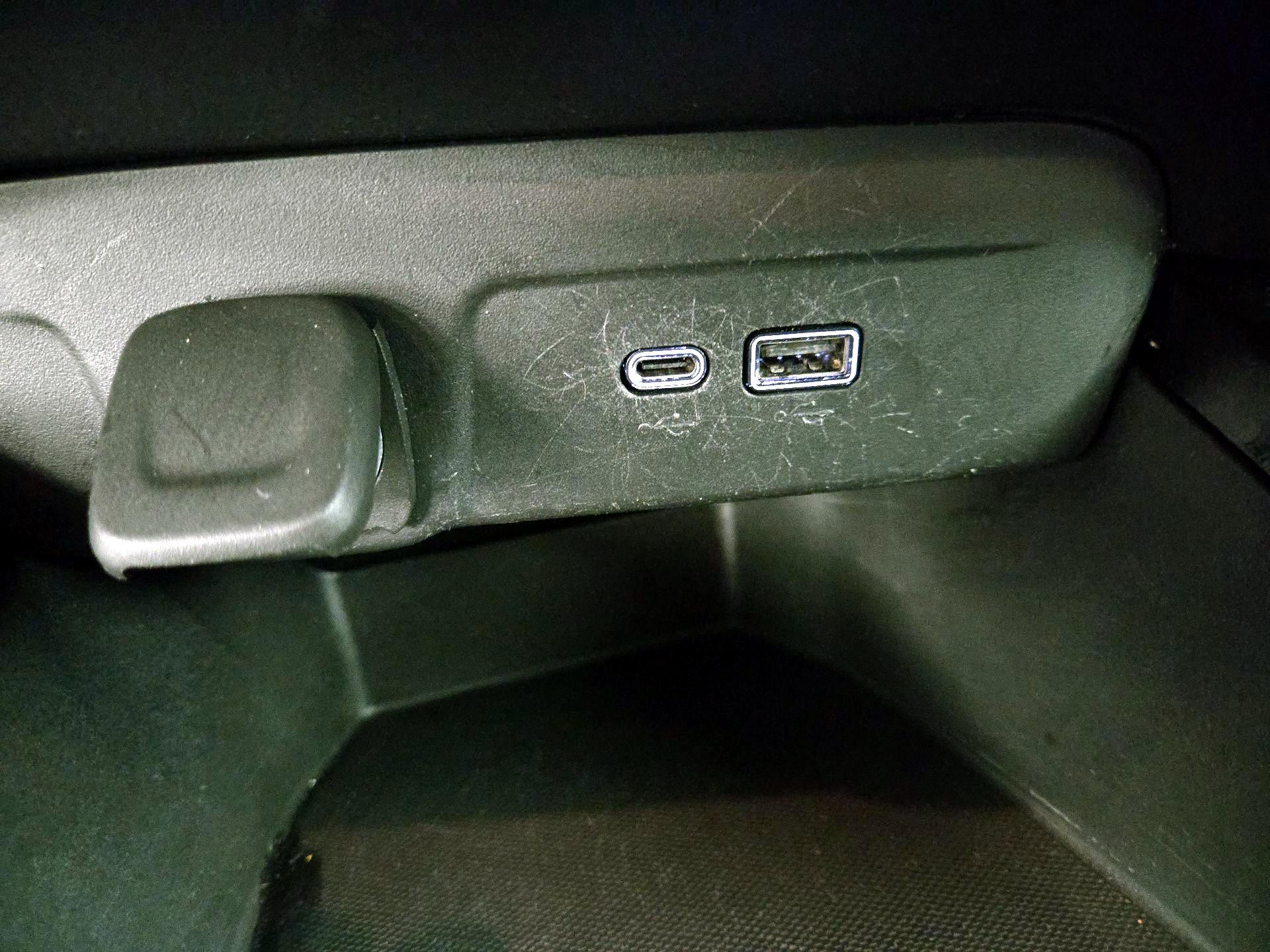 Thumbnail: 2024 Chevrolet Trax - 18