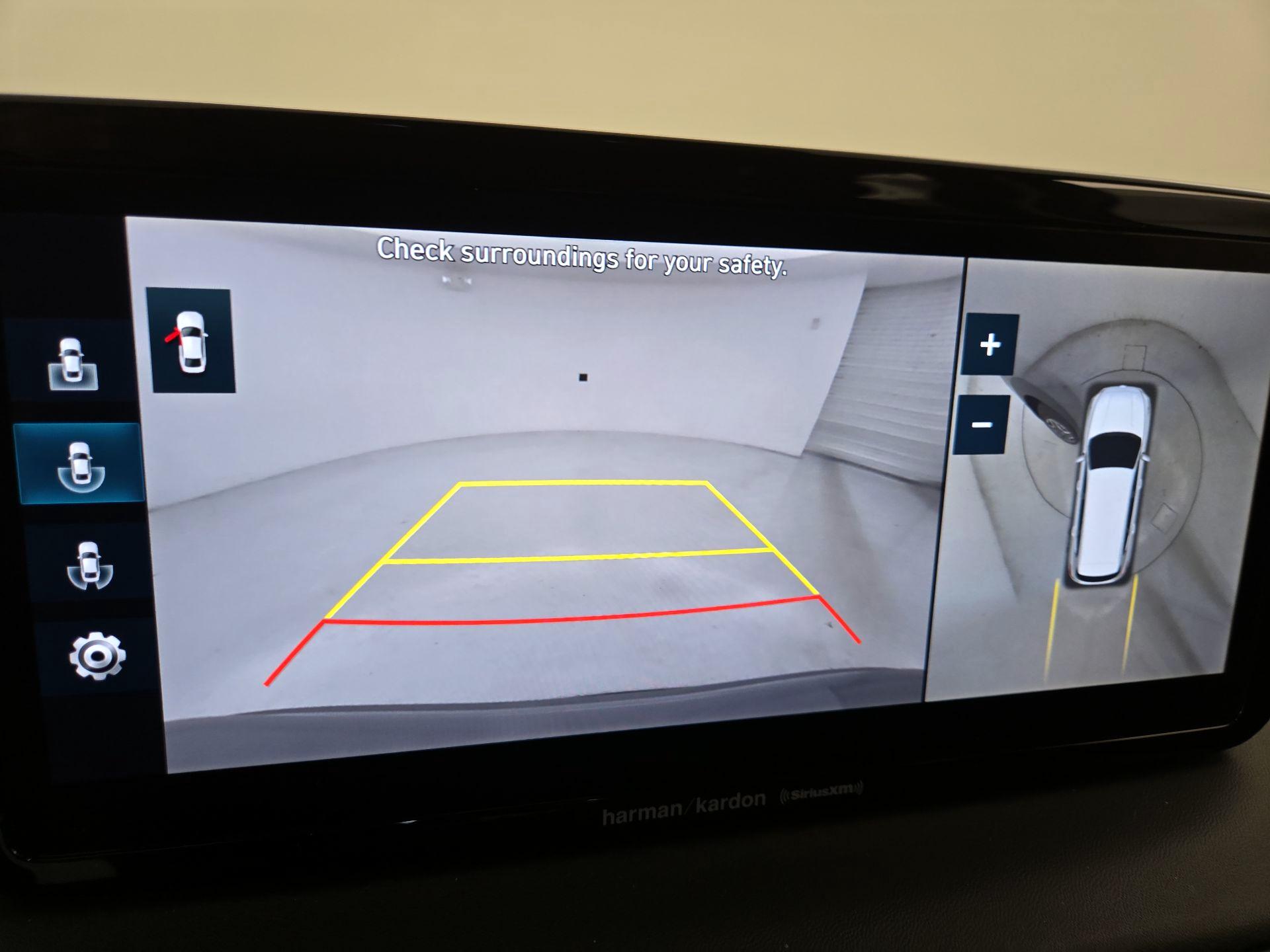 Thumbnail: 2021 Hyundai Santa Fe - 15