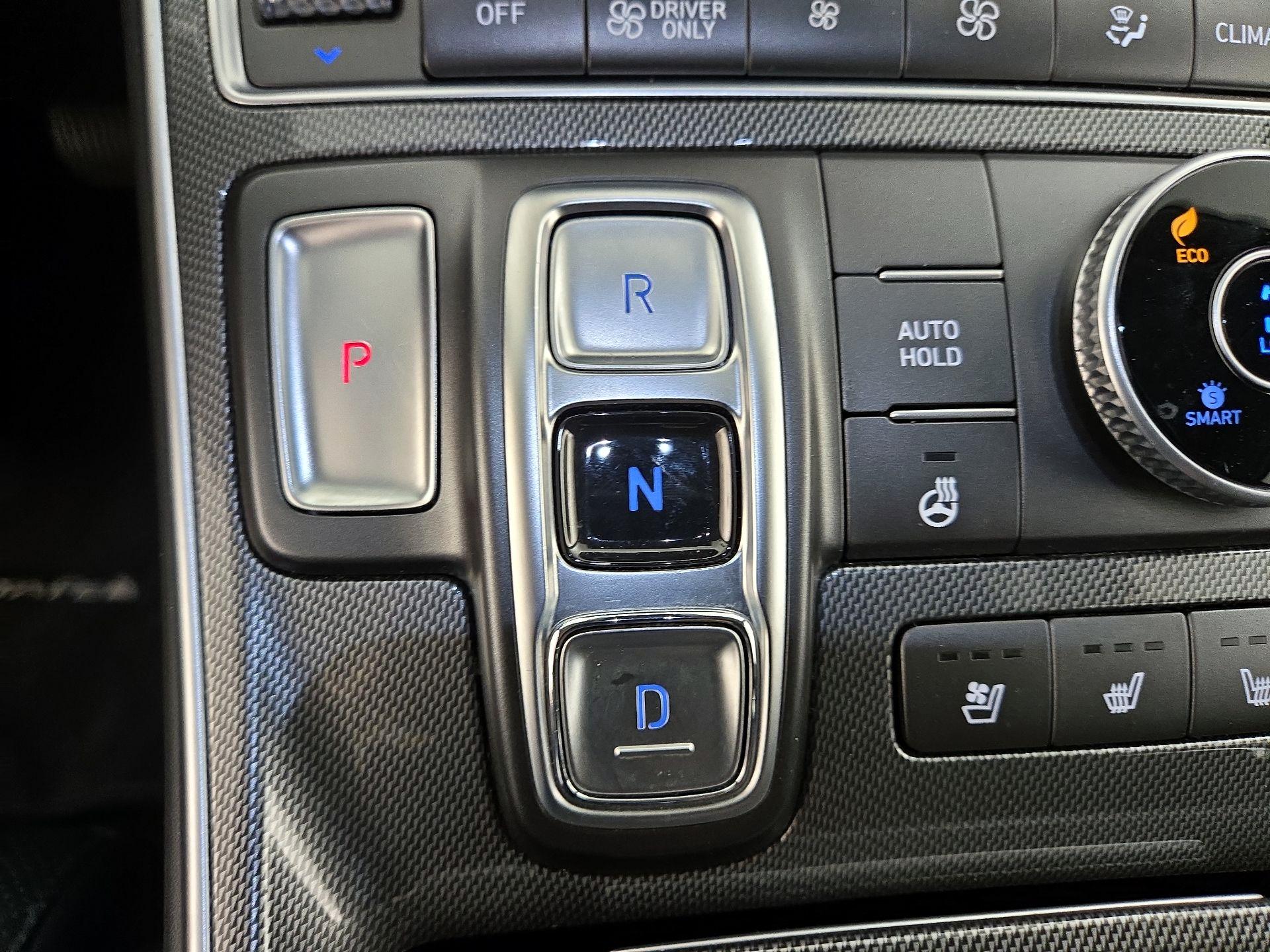 Thumbnail: 2021 Hyundai Santa Fe - 18