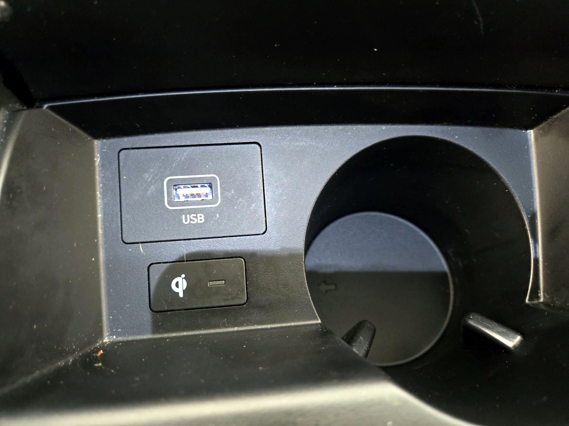 Thumbnail: 2021 Hyundai Santa Fe - 19