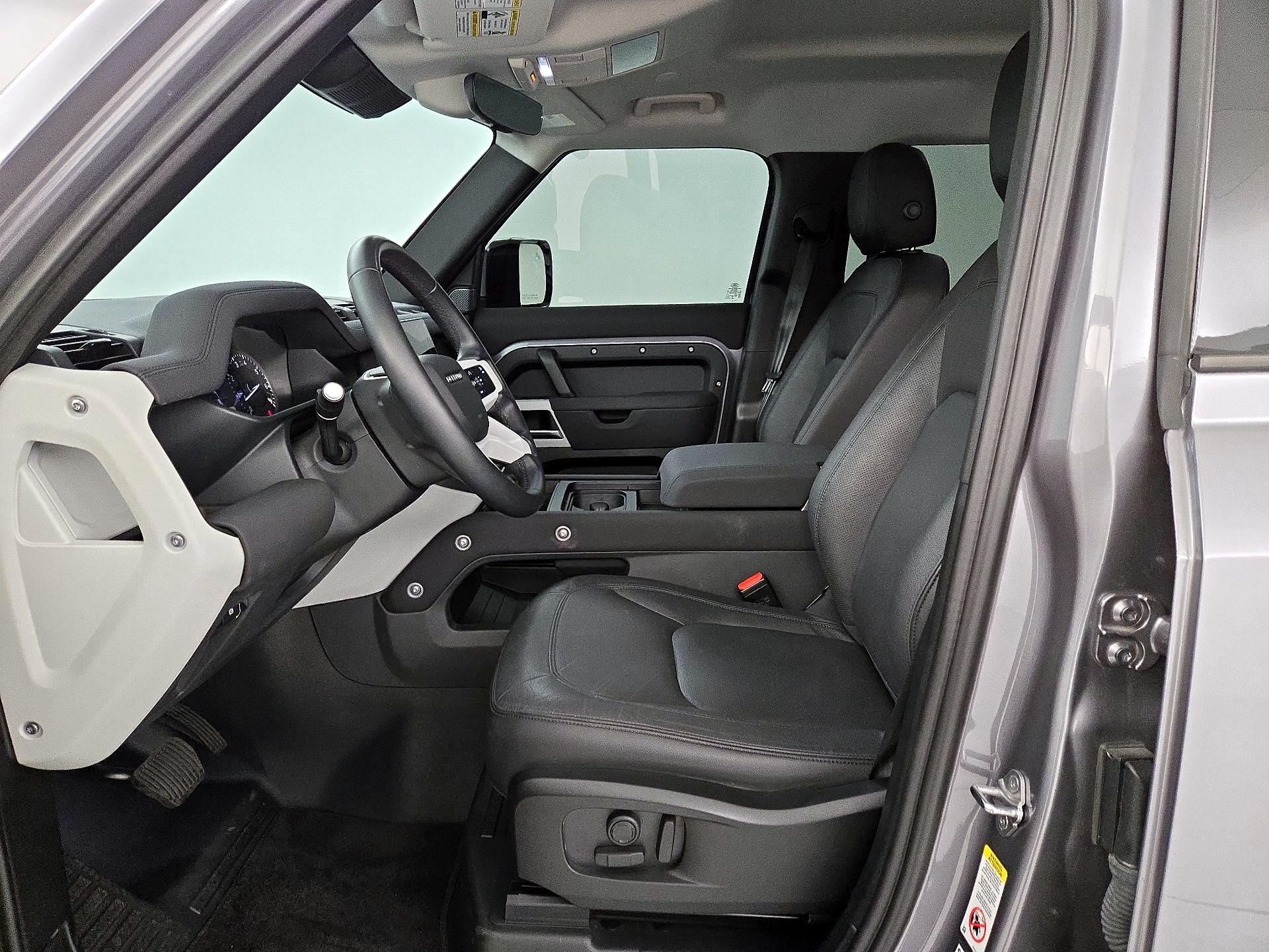 Thumbnail: 2023 Land Rover Defender - 11