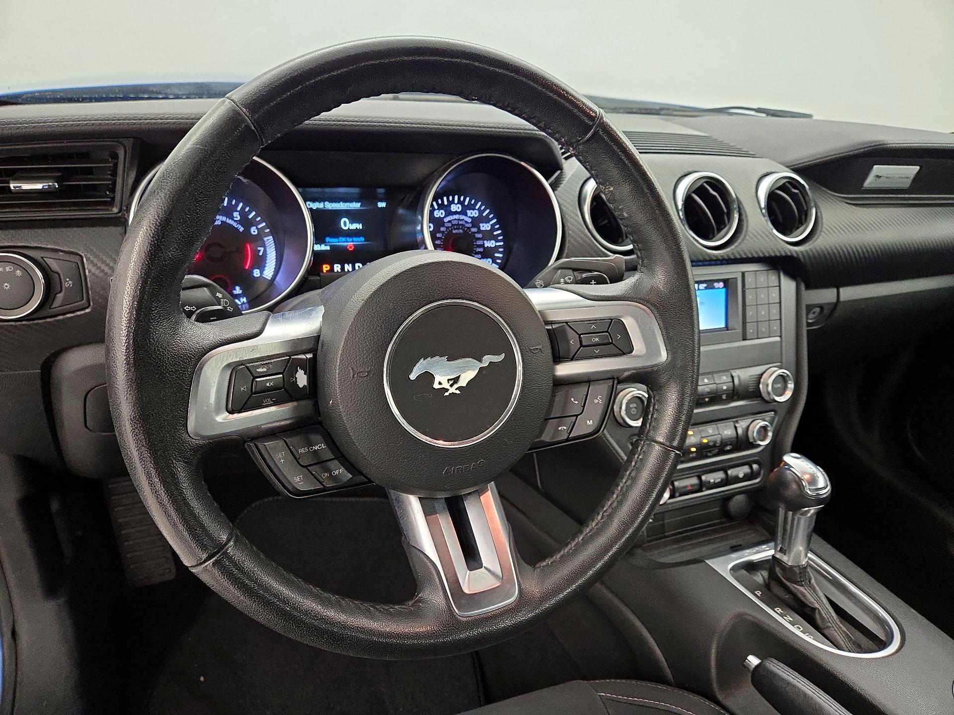 Thumbnail: 2019 Ford Mustang - 10