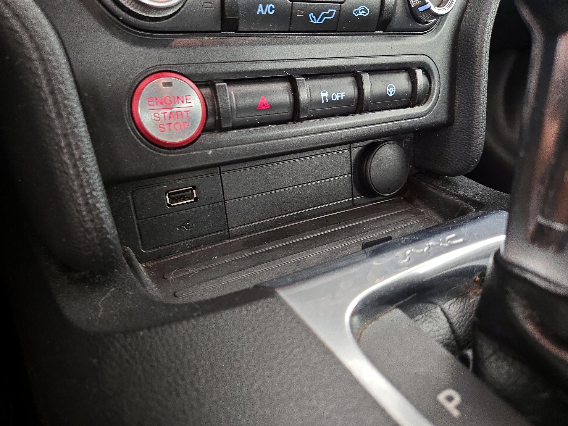 Thumbnail: 2019 Ford Mustang - 18