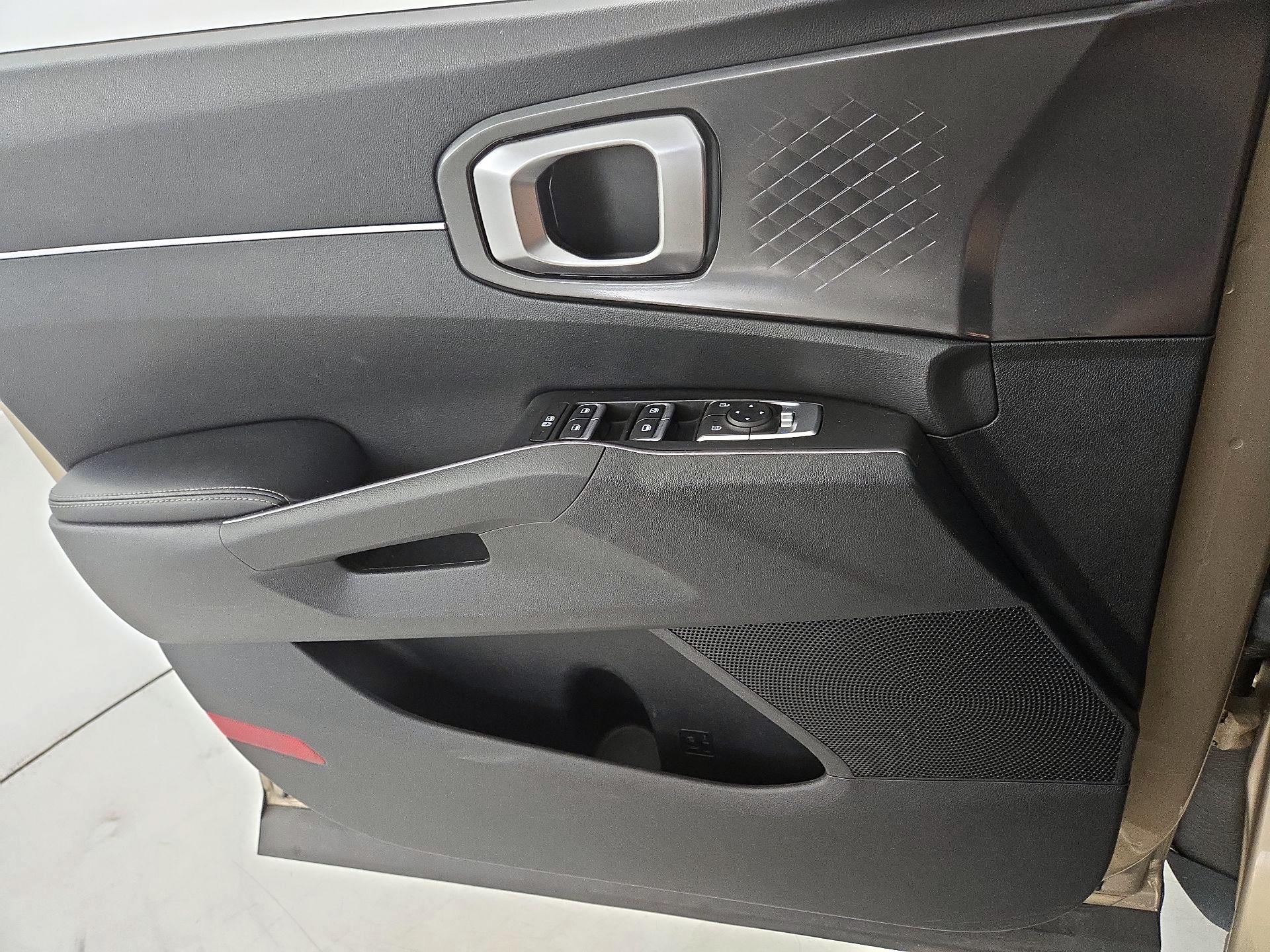 Thumbnail: 2021 Kia Sorento - 12