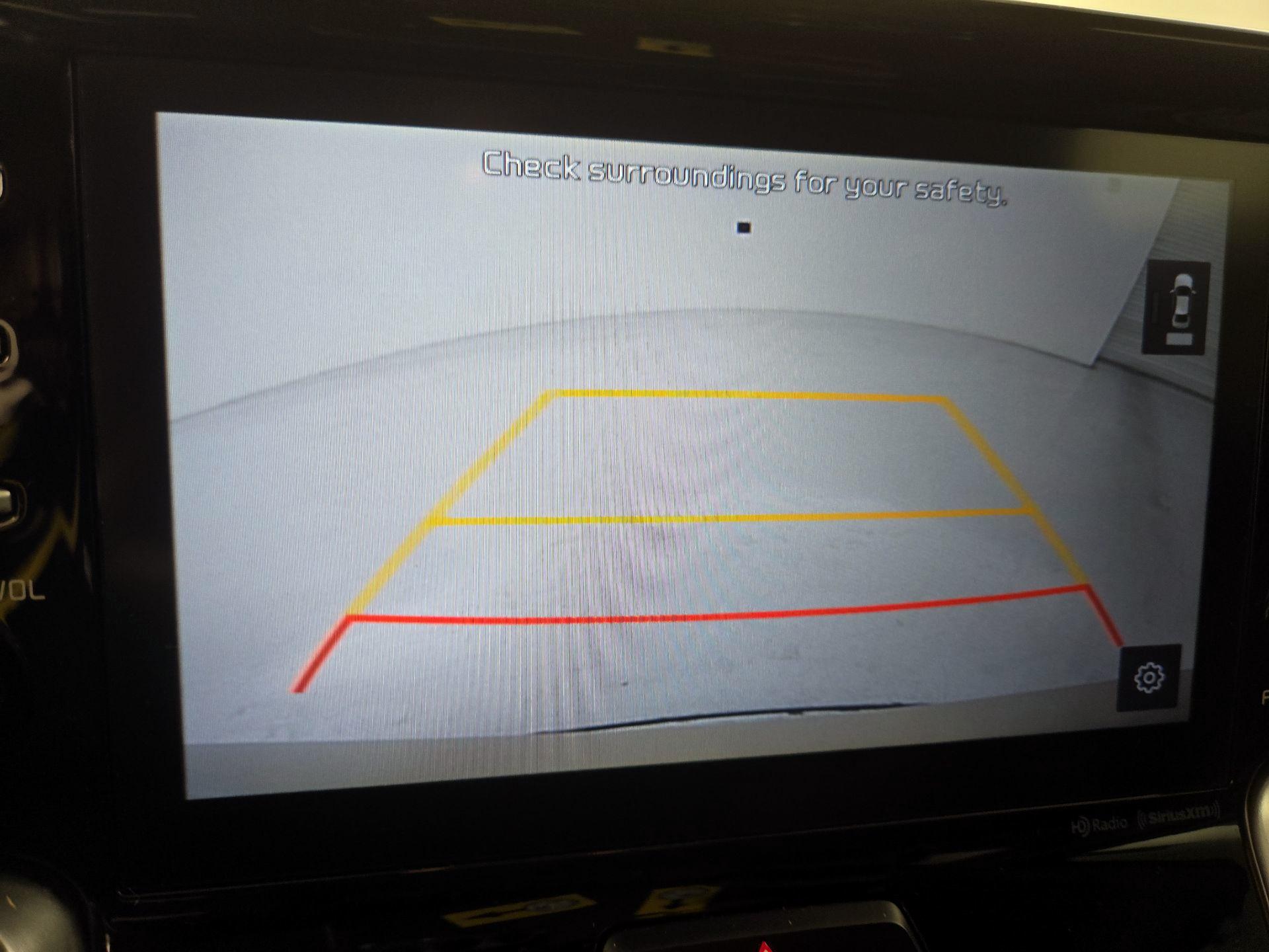 Thumbnail: 2021 Kia Sorento - 14