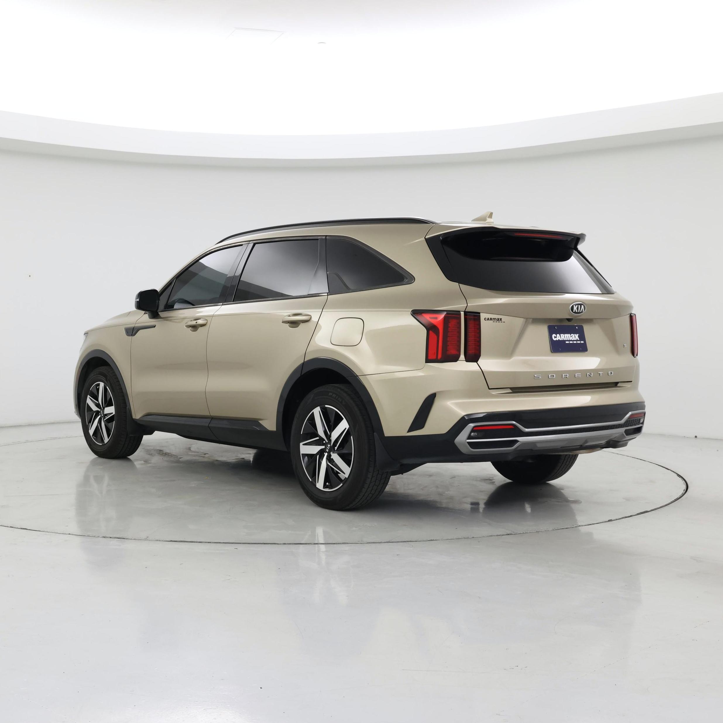 Thumbnail: 2021 Kia Sorento - 2