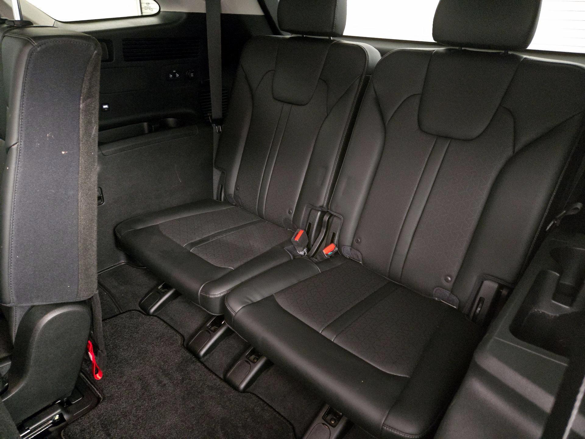 Thumbnail: 2021 Kia Sorento - 20