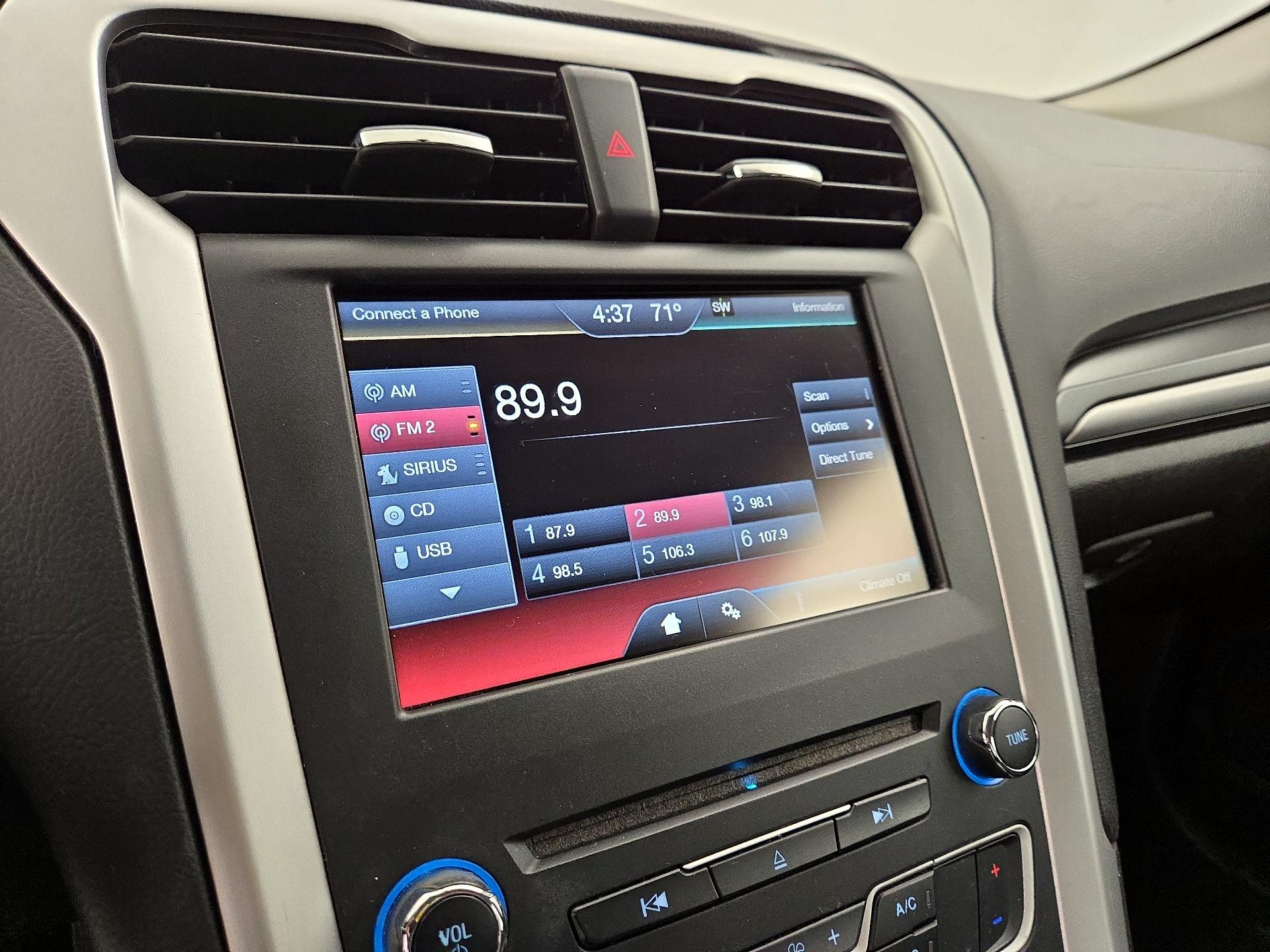 Thumbnail: 2016 Ford Fusion - 15