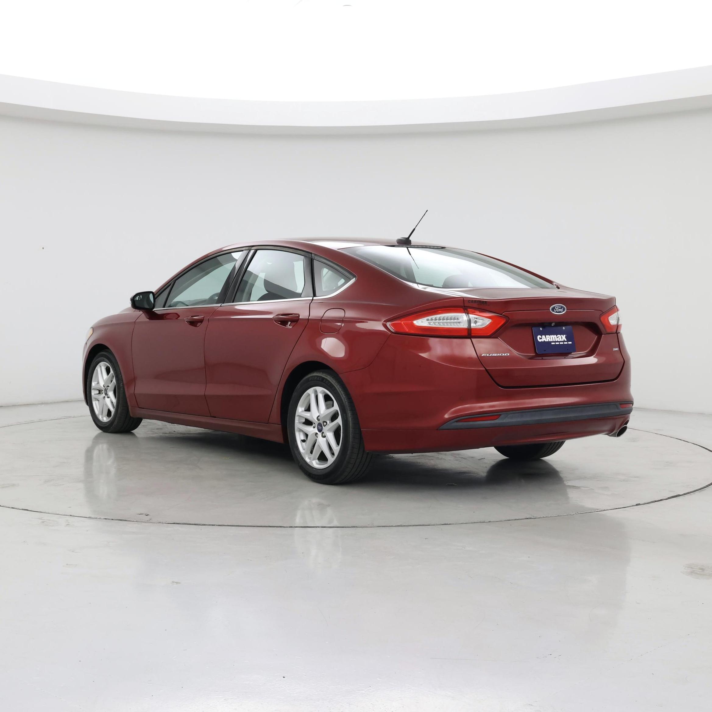 Thumbnail: 2016 Ford Fusion - 2