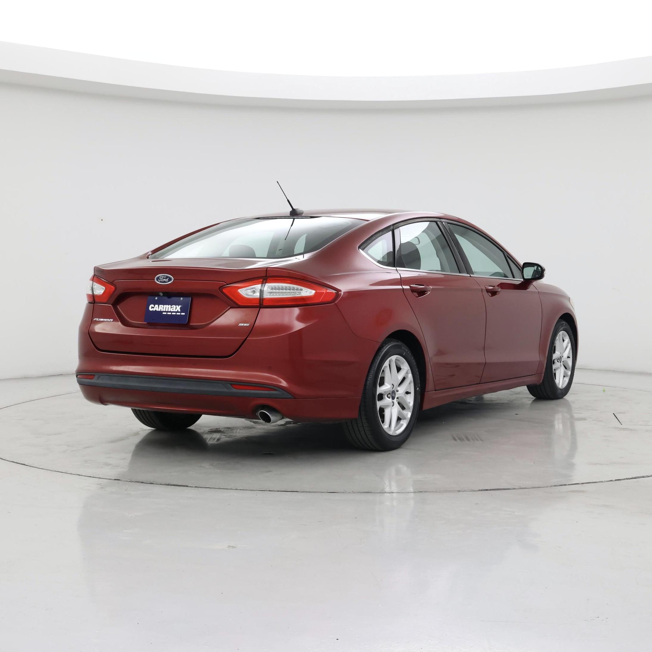 Thumbnail: 2016 Ford Fusion - 8