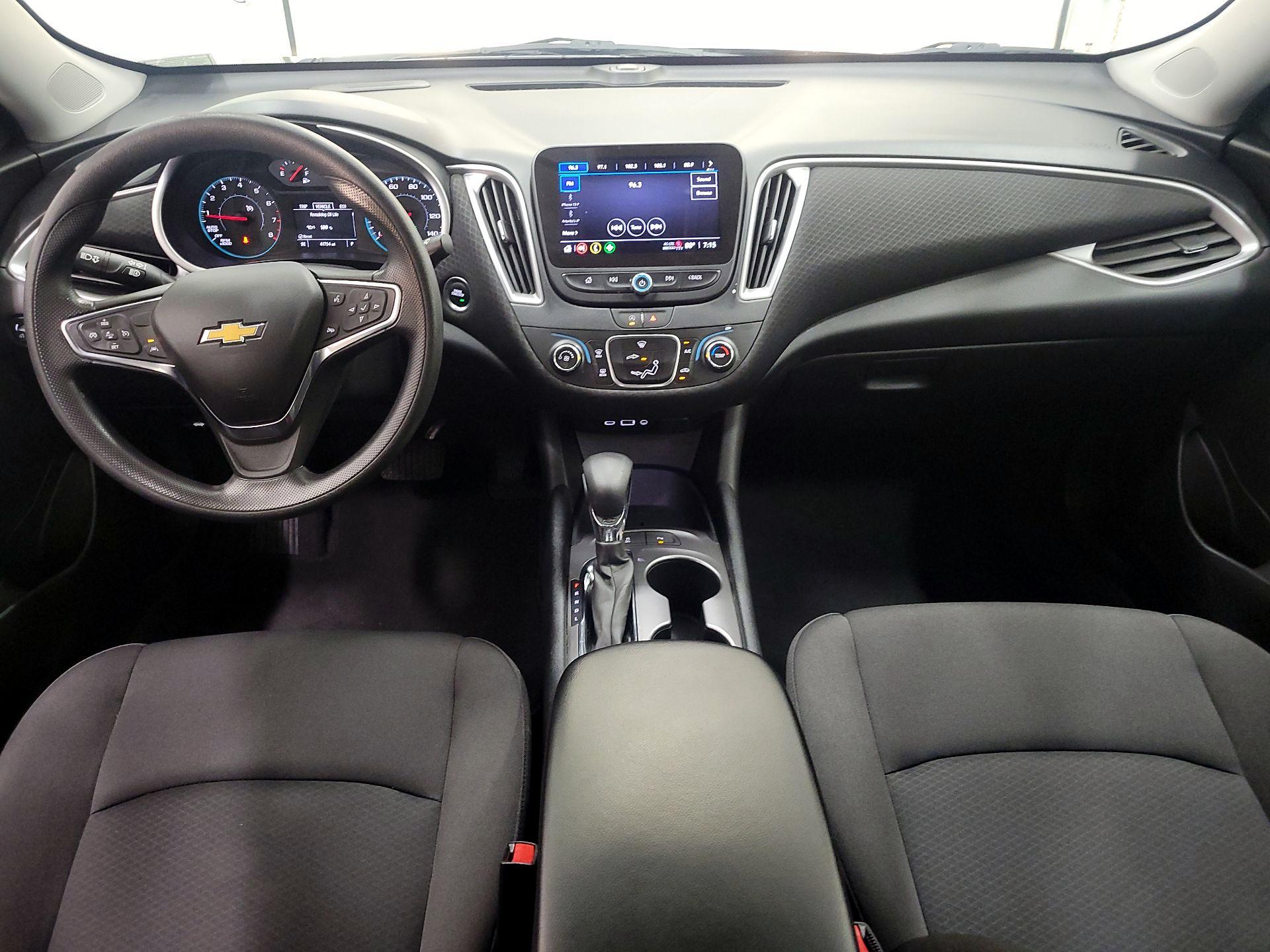 Thumbnail: 2024 Chevrolet Malibu - 9
