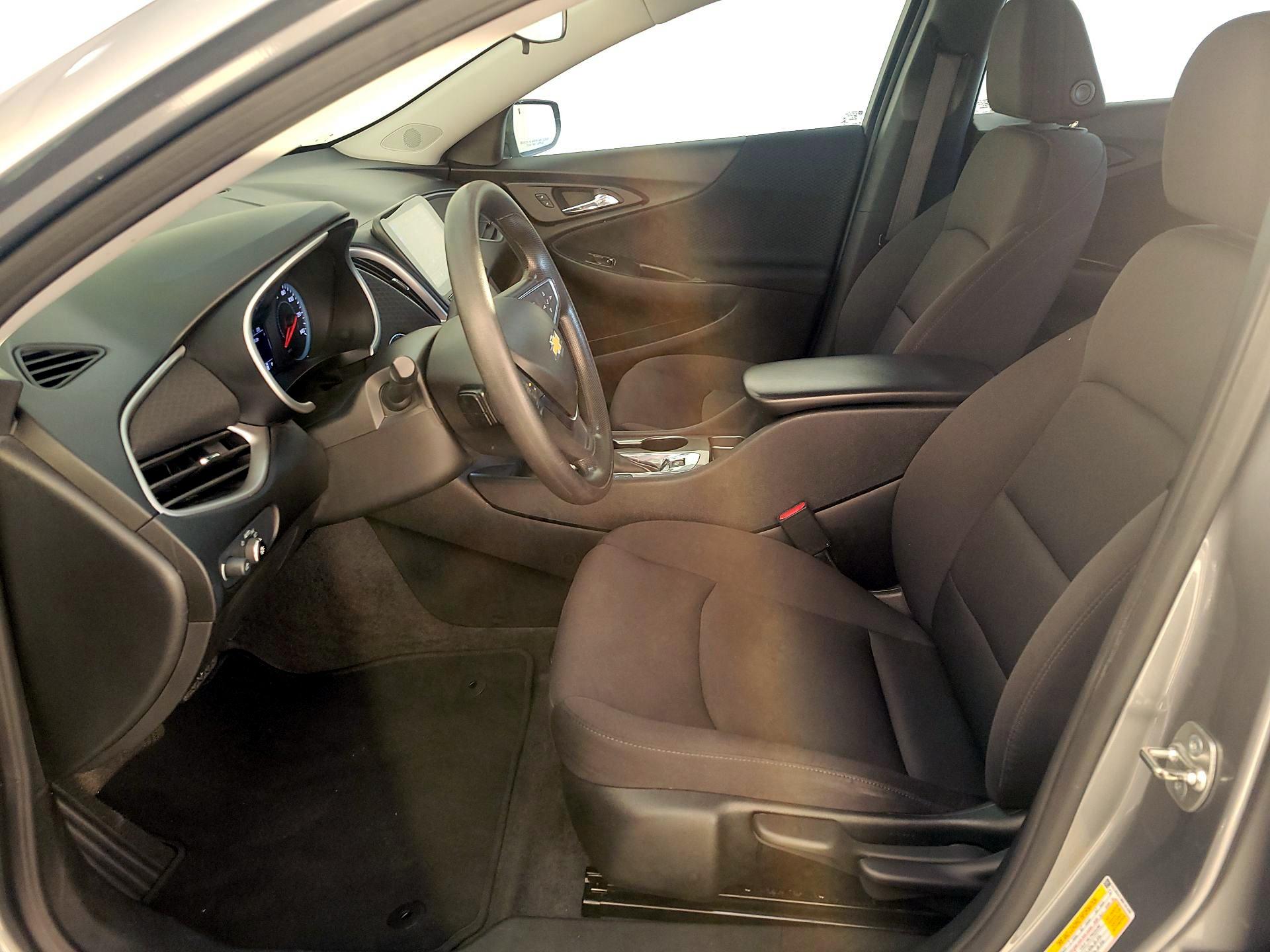 Thumbnail: 2024 Chevrolet Malibu - 11