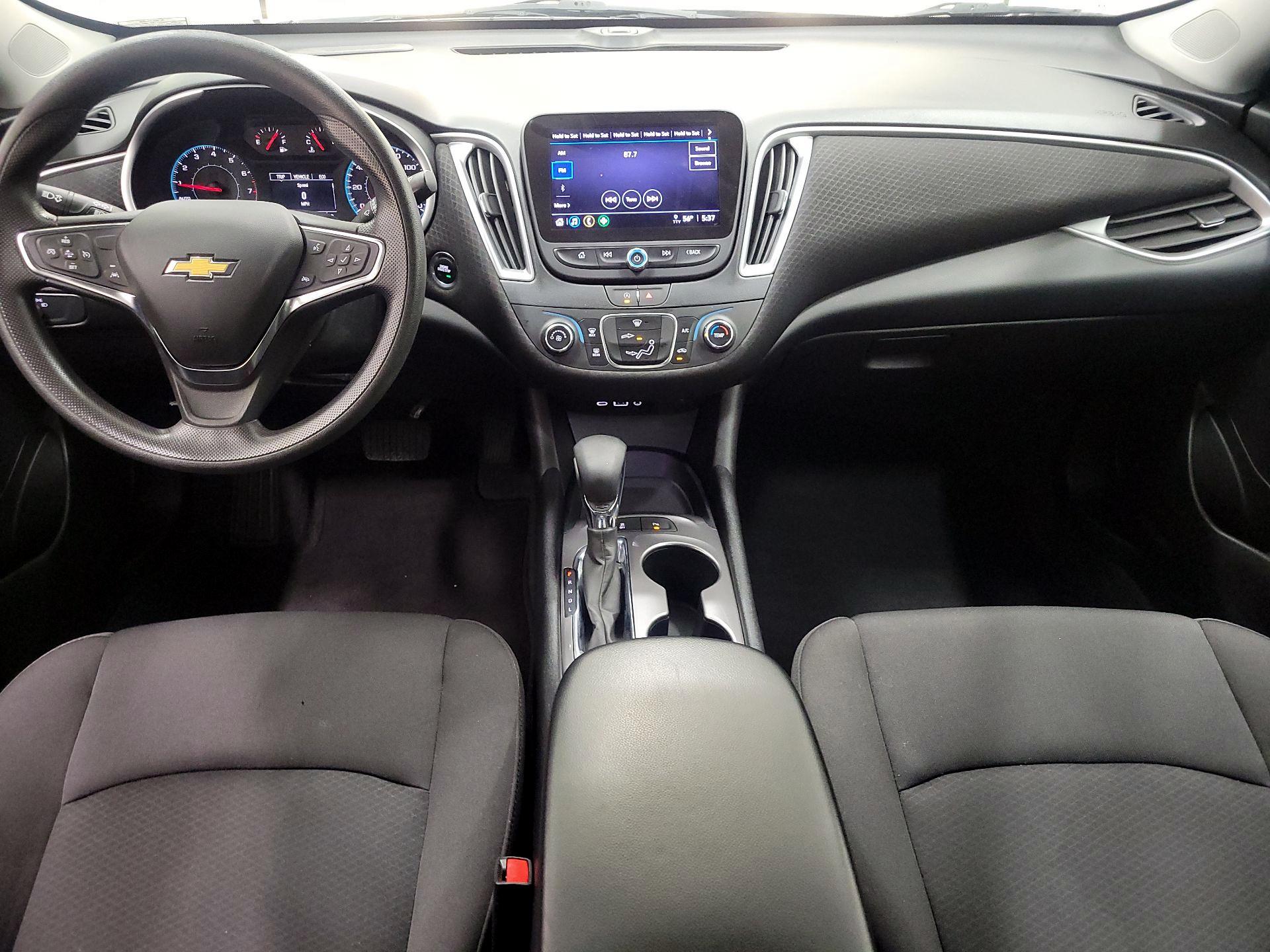 Thumbnail: 2024 Chevrolet Malibu - 9