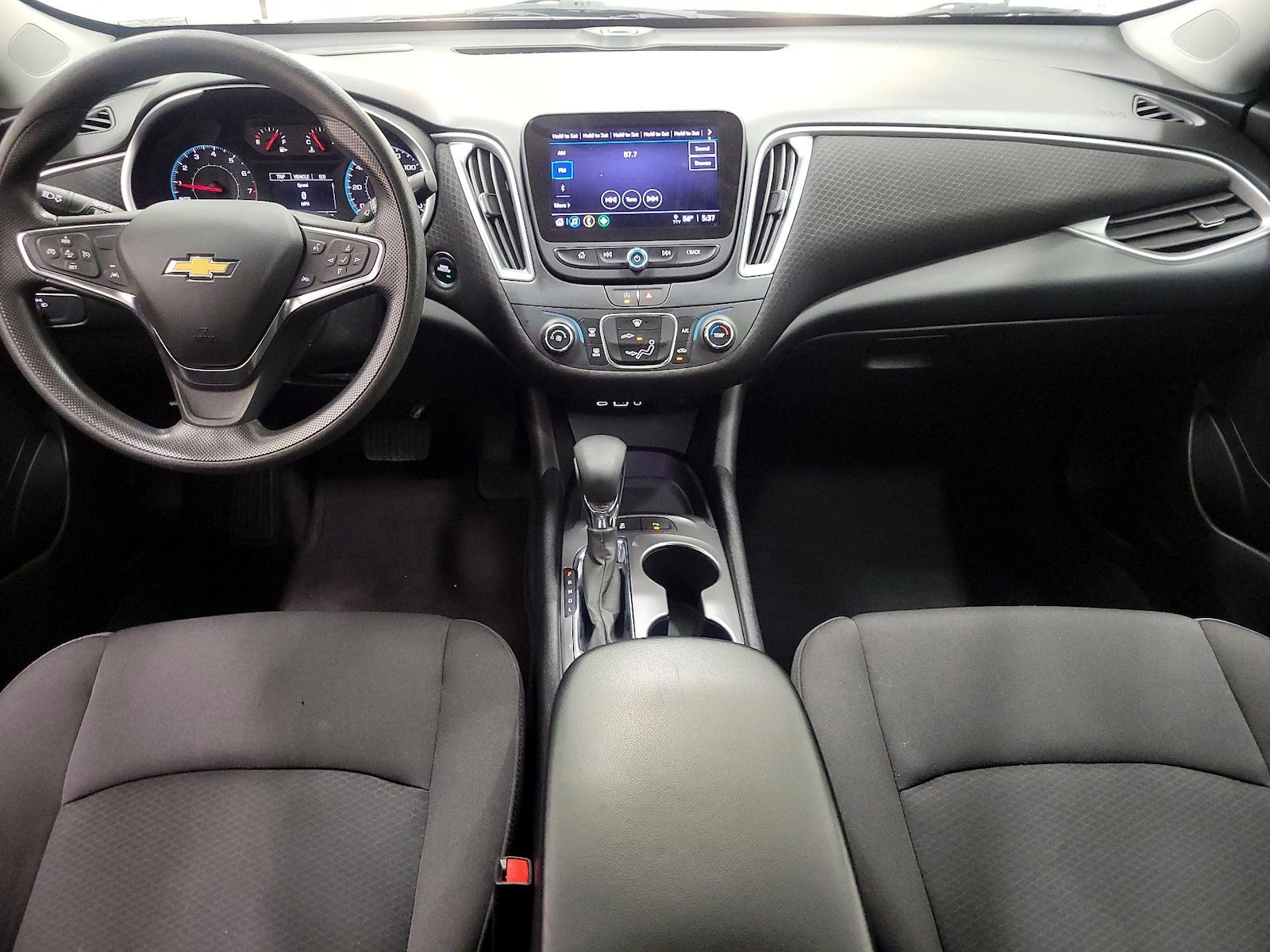 2024 Chevrolet Malibu 1LS - Photo 10