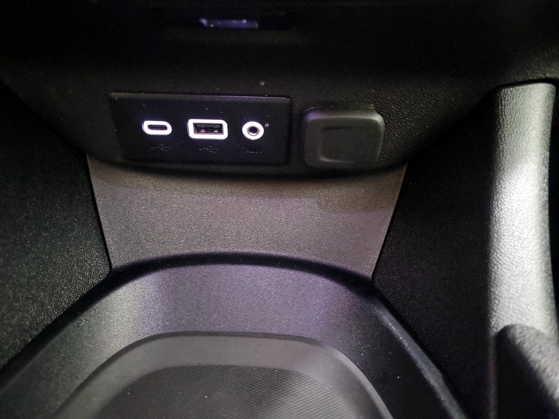 Thumbnail: 2024 Chevrolet Malibu - 18